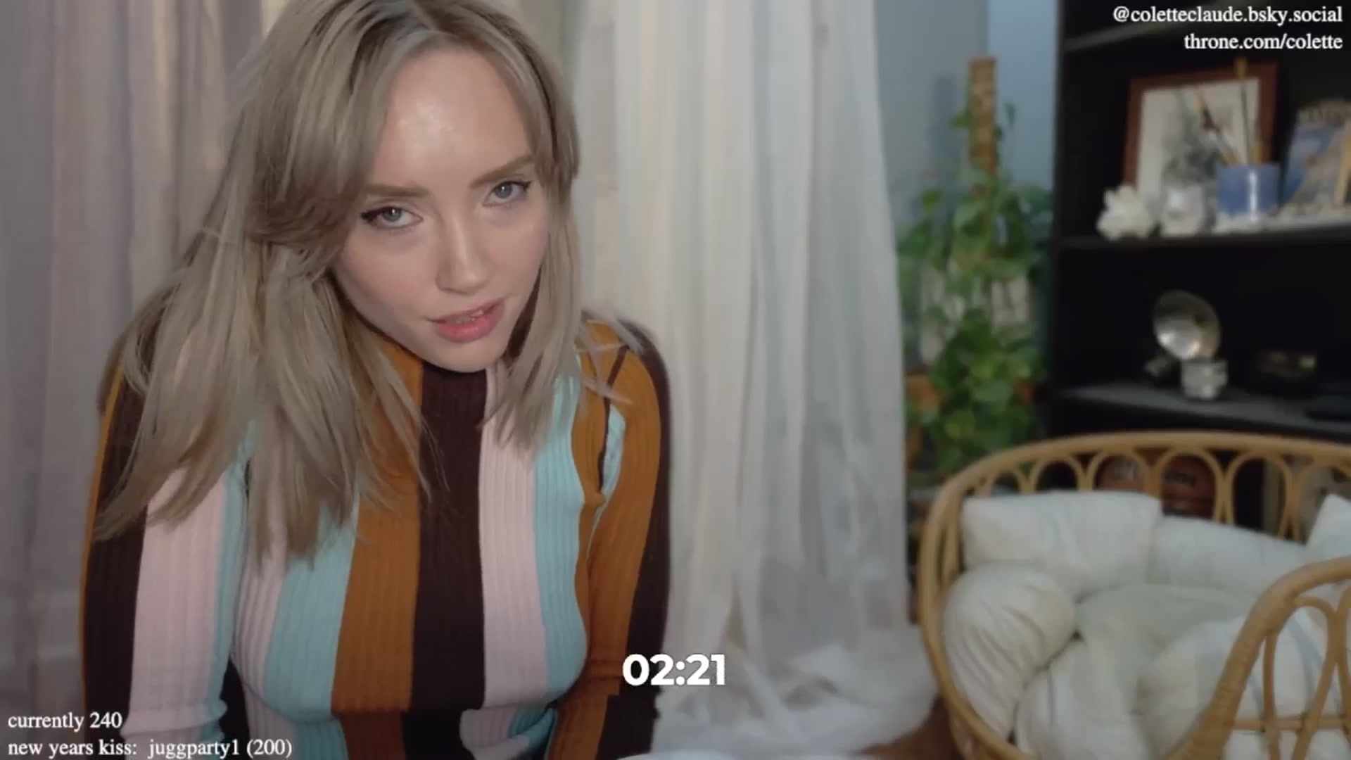 Gallery image thumbnail from coletteclaude's myfreecams stream on, 01/02/2025, 21:36 image 18 of 20