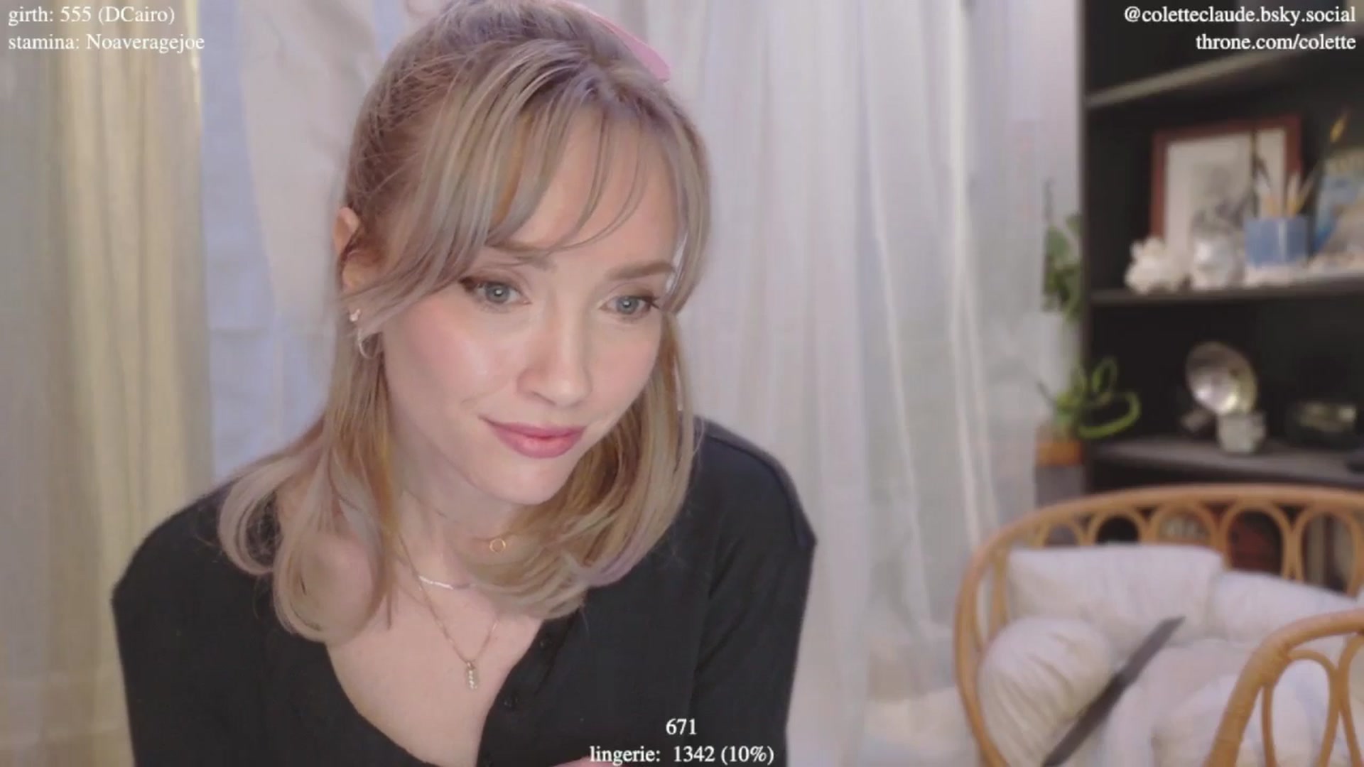 Gallery image thumbnail from coletteclaude's myfreecams stream on, 01/06/2025, 21:37 image 6 of 20