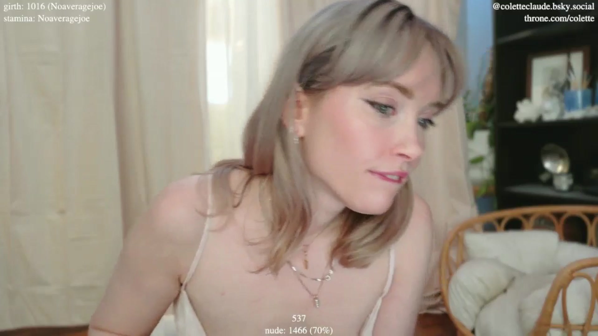 Gallery image thumbnail from coletteclaude's myfreecams stream on, 01/16/2025, 21:12 image 17 of 20