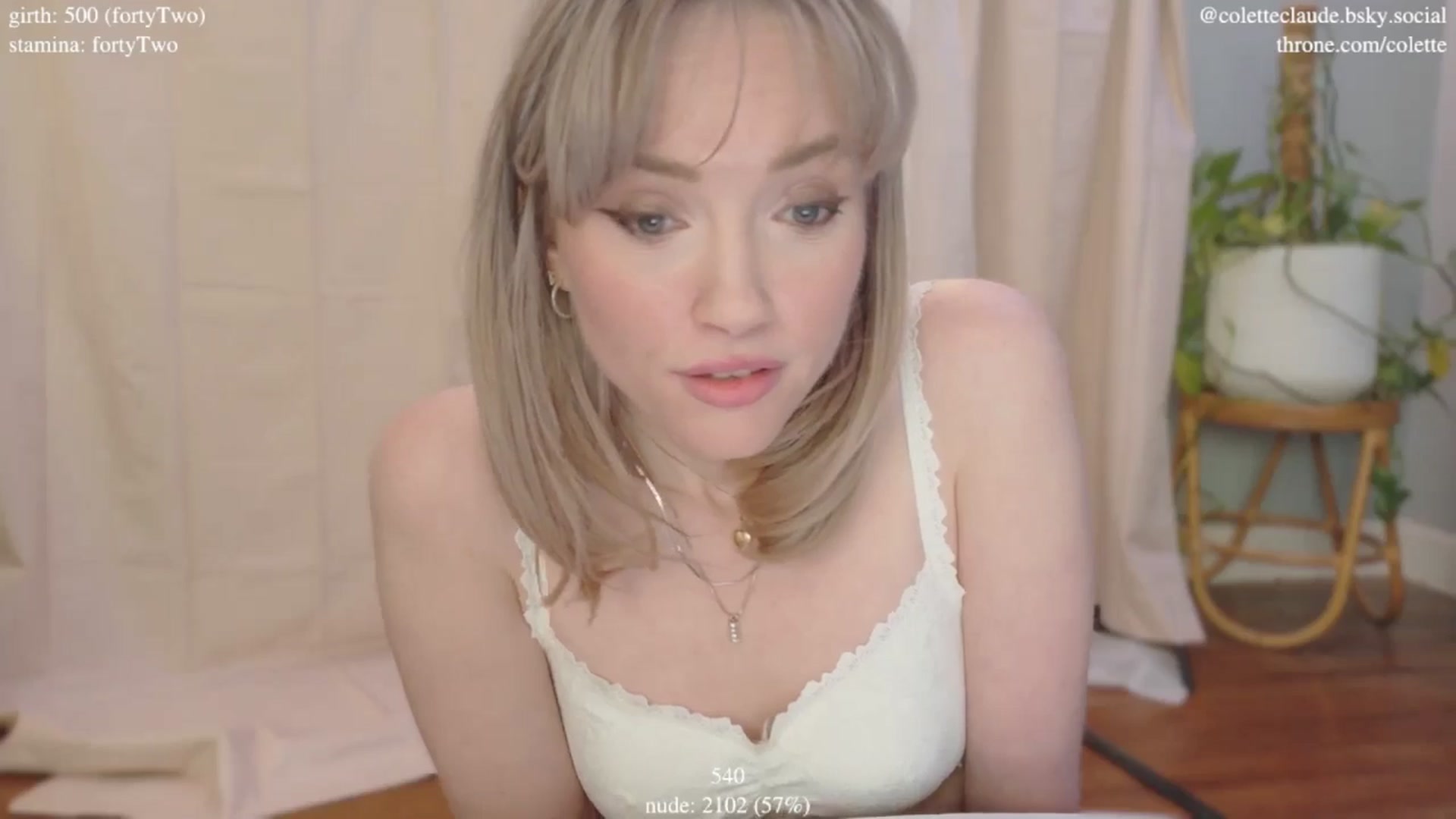 Gallery image thumbnail from coletteclaude's myfreecams stream on, 01/22/2025, 22:04 image 16 of 20