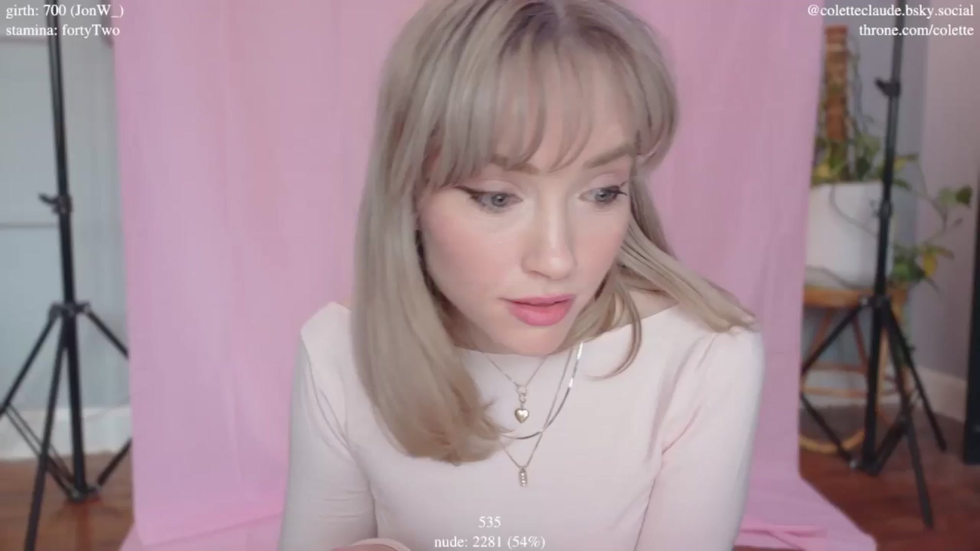Gallery image thumbnail from coletteclaude's myfreecams stream on, 01/23/2025, 21:11 image 17 of 20