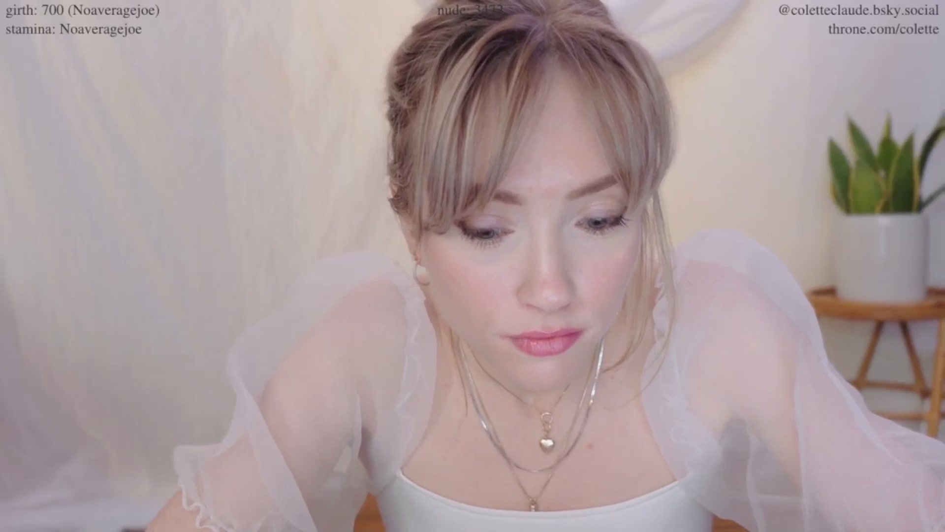 Gallery image thumbnail from coletteclaude's myfreecams stream on, 02/07/2025, 21:59 image 10 of 20