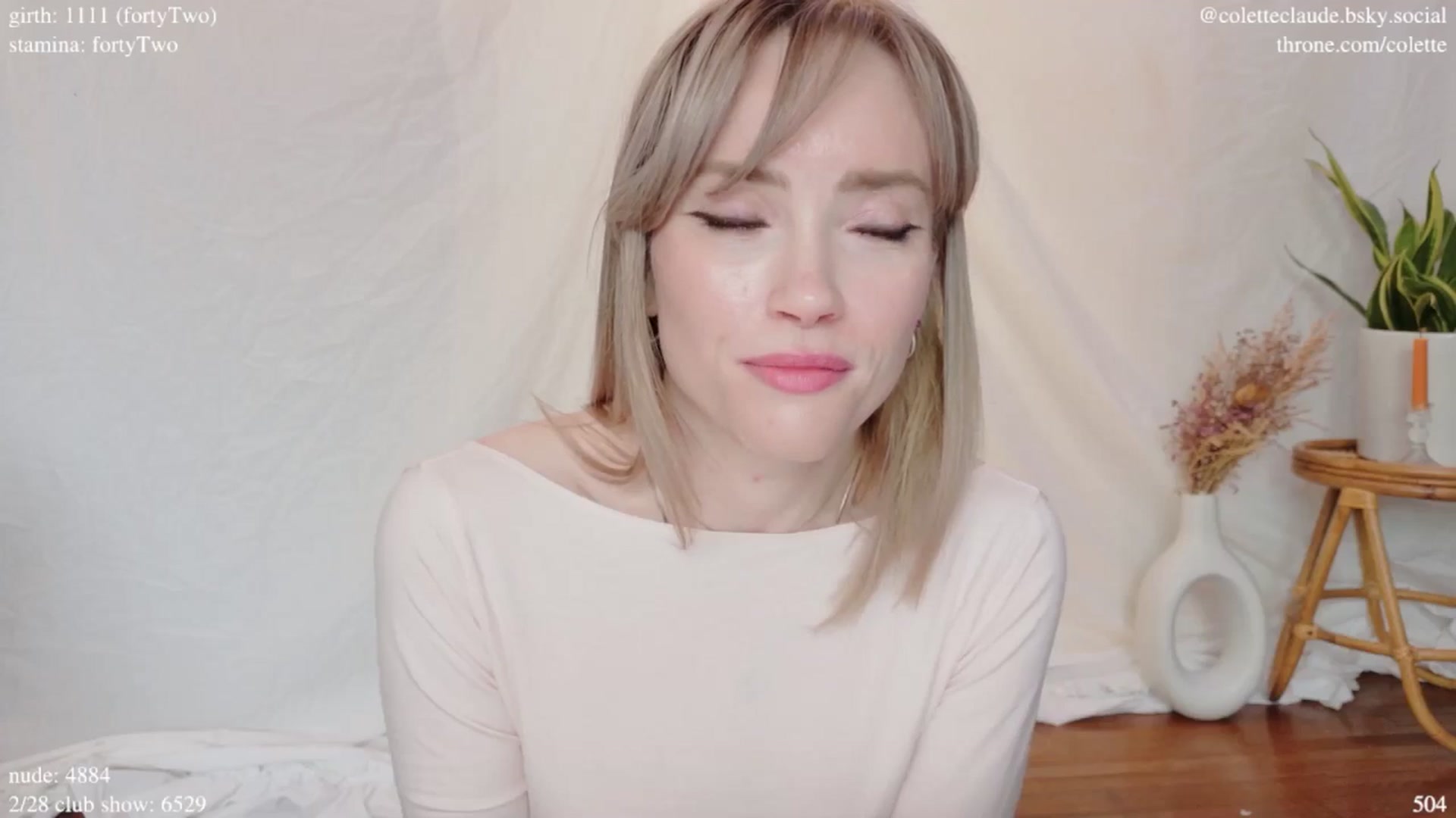 Gallery image thumbnail from coletteclaude's myfreecams stream on, 02/27/2025, 18:18 image 7 of 20