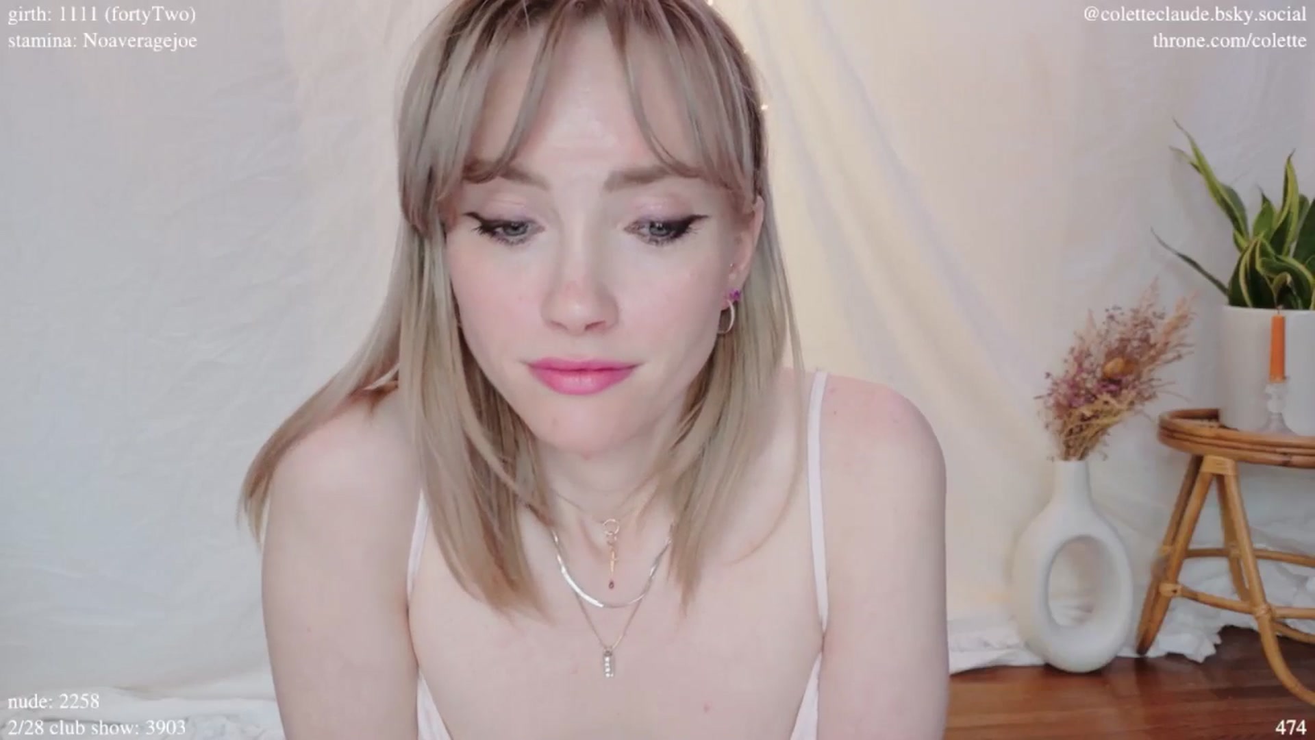 Gallery image thumbnail from coletteclaude's myfreecams stream on, 02/27/2025, 21:14 image 13 of 20