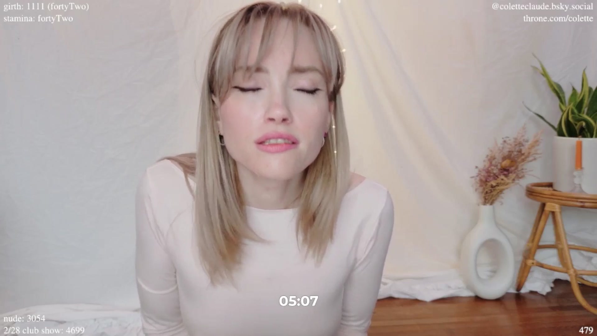 Gallery image thumbnail from coletteclaude's myfreecams stream on, 02/27/2025, 21:14 image 2 of 20