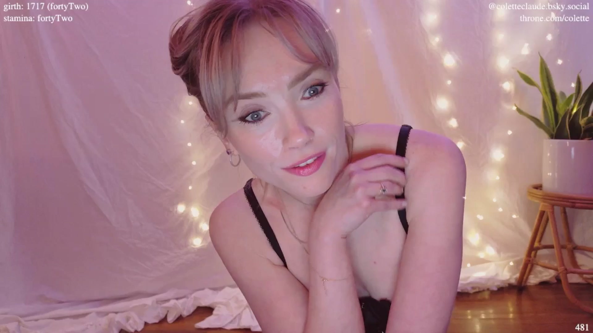 Gallery image thumbnail from coletteclaude's myfreecams stream on, 03/02/2025, 03:50 image 14 of 20