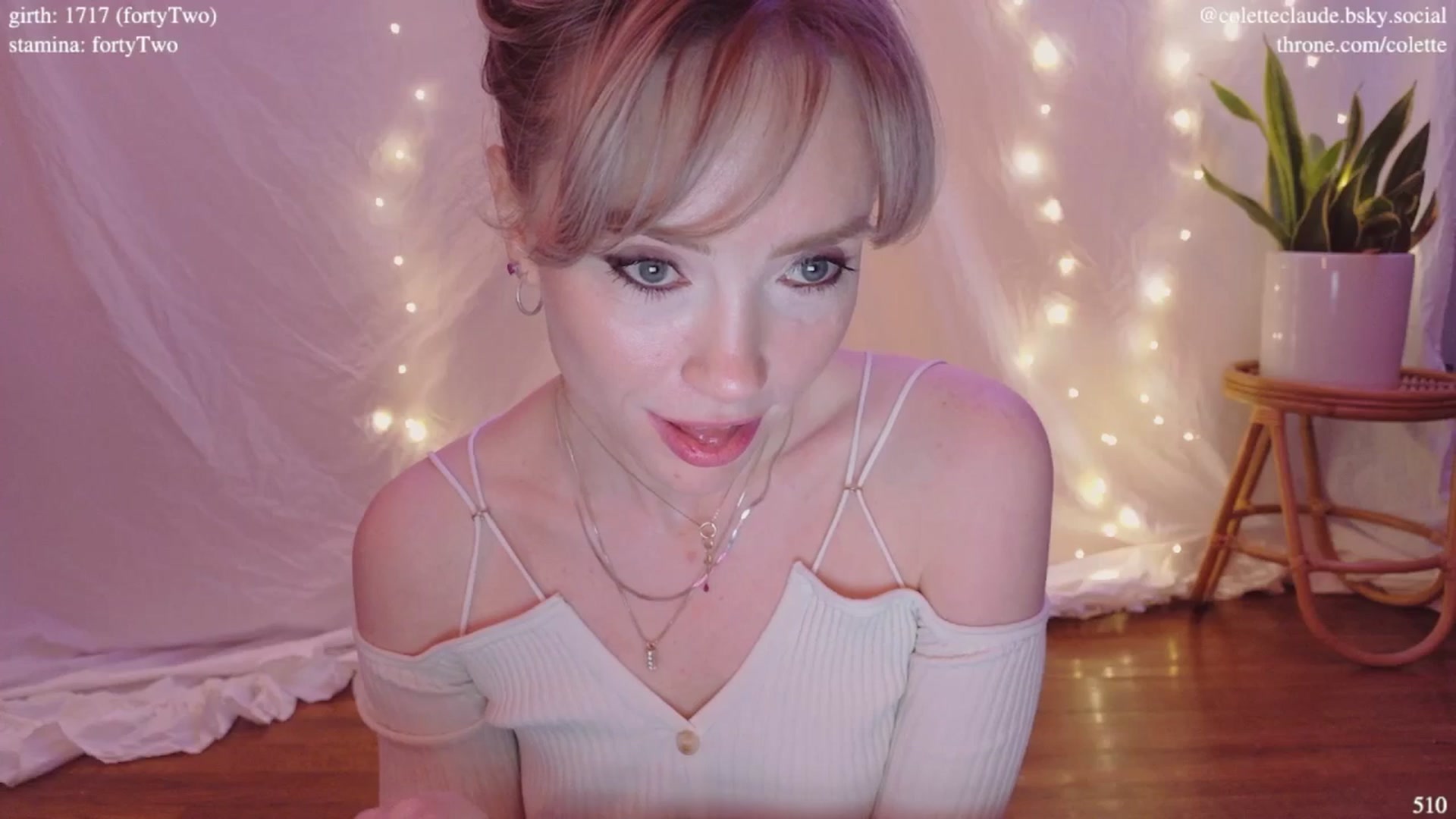 Gallery image thumbnail from coletteclaude's myfreecams stream on, 03/02/2025, 03:50 image 11 of 20