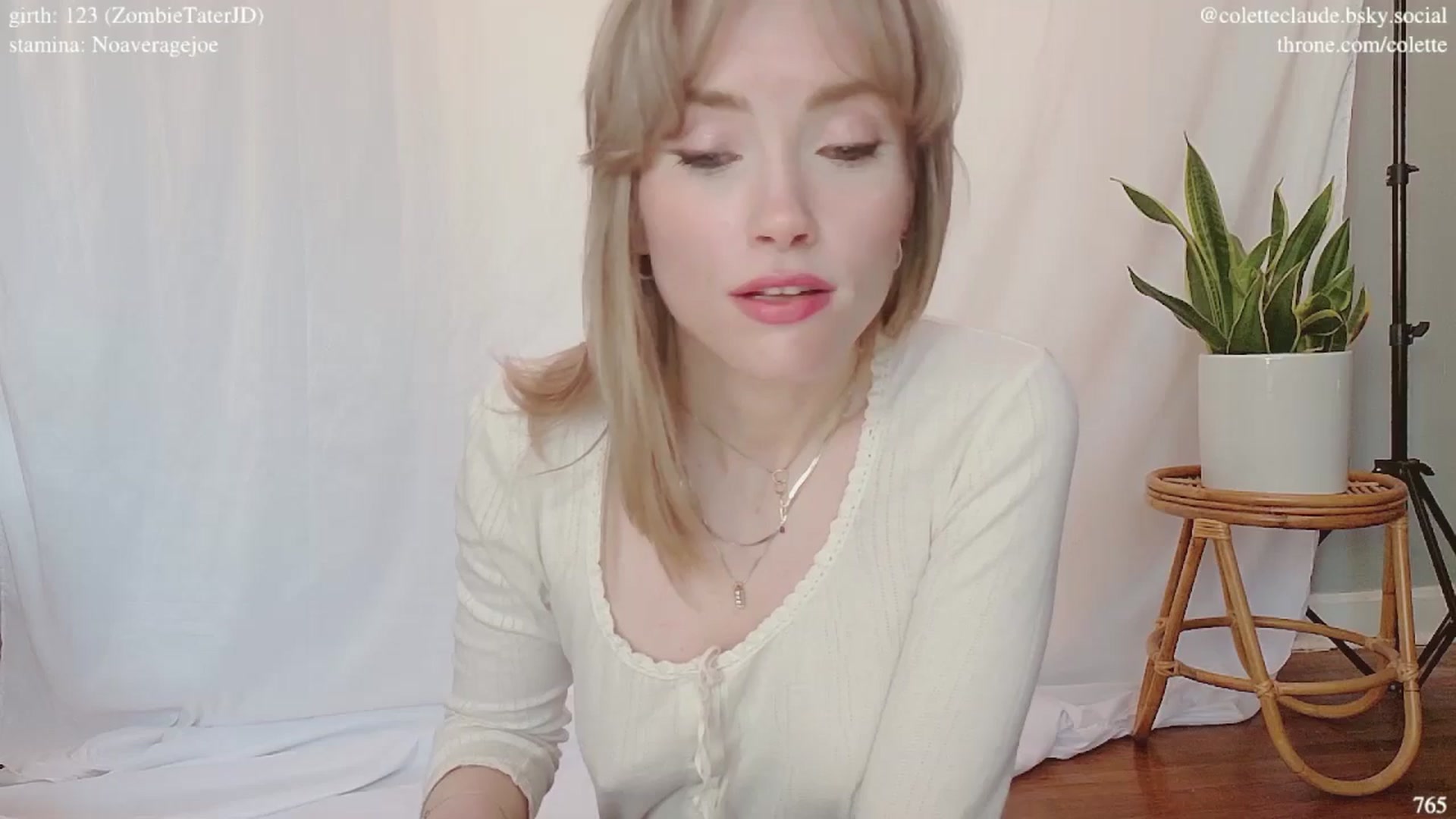 Gallery image thumbnail from coletteclaude's myfreecams stream on, 03/03/2025, 21:09 image 12 of 20