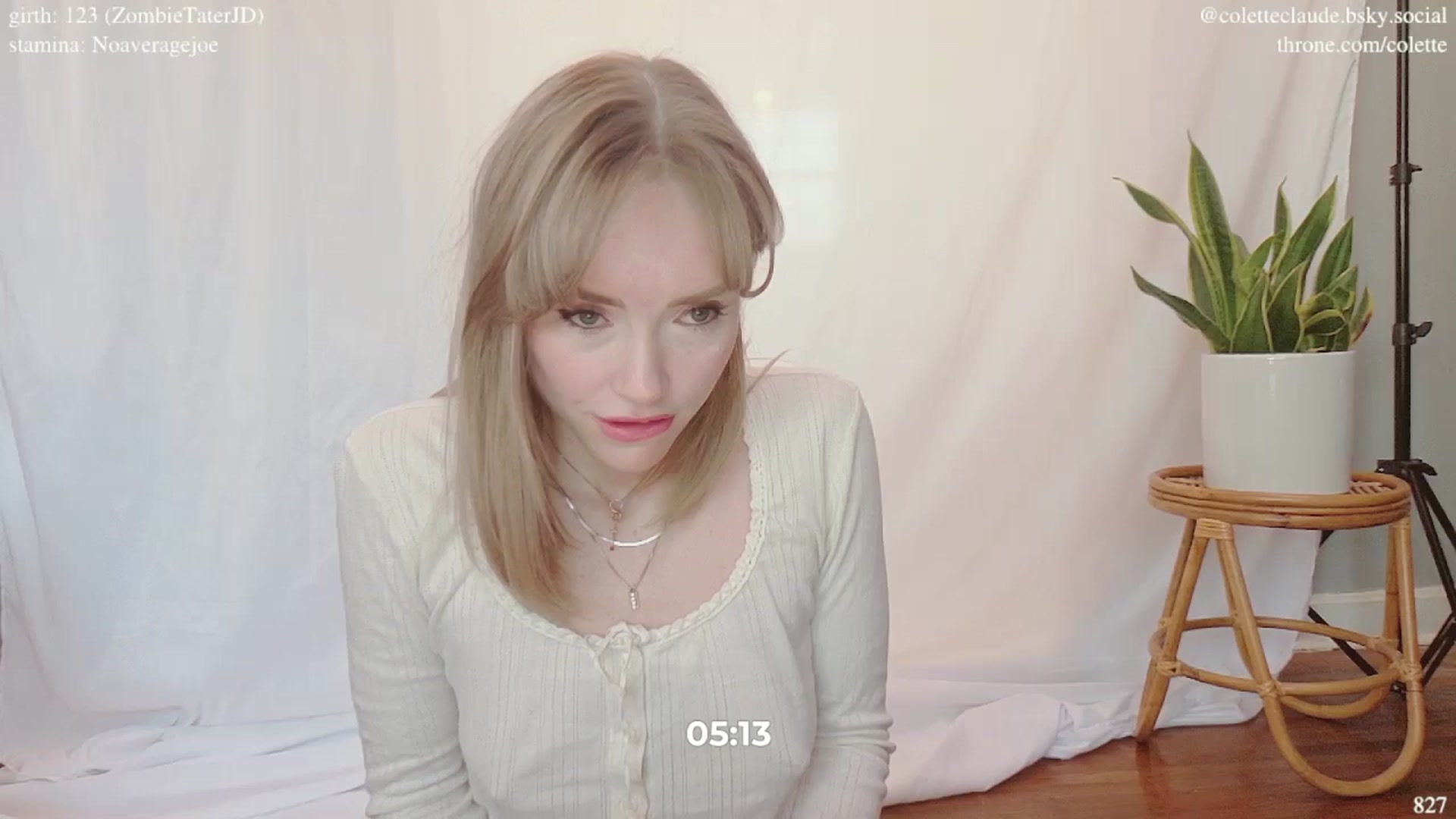 Gallery image thumbnail from coletteclaude's myfreecams stream on, 03/03/2025, 21:09 image 10 of 20