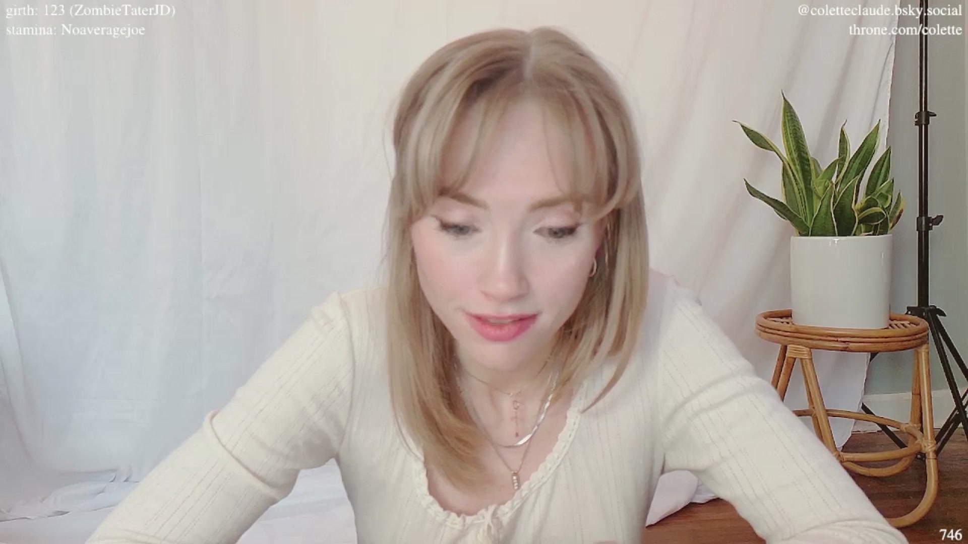 Gallery image thumbnail from coletteclaude's myfreecams stream on, 03/03/2025, 21:09 image 16 of 20