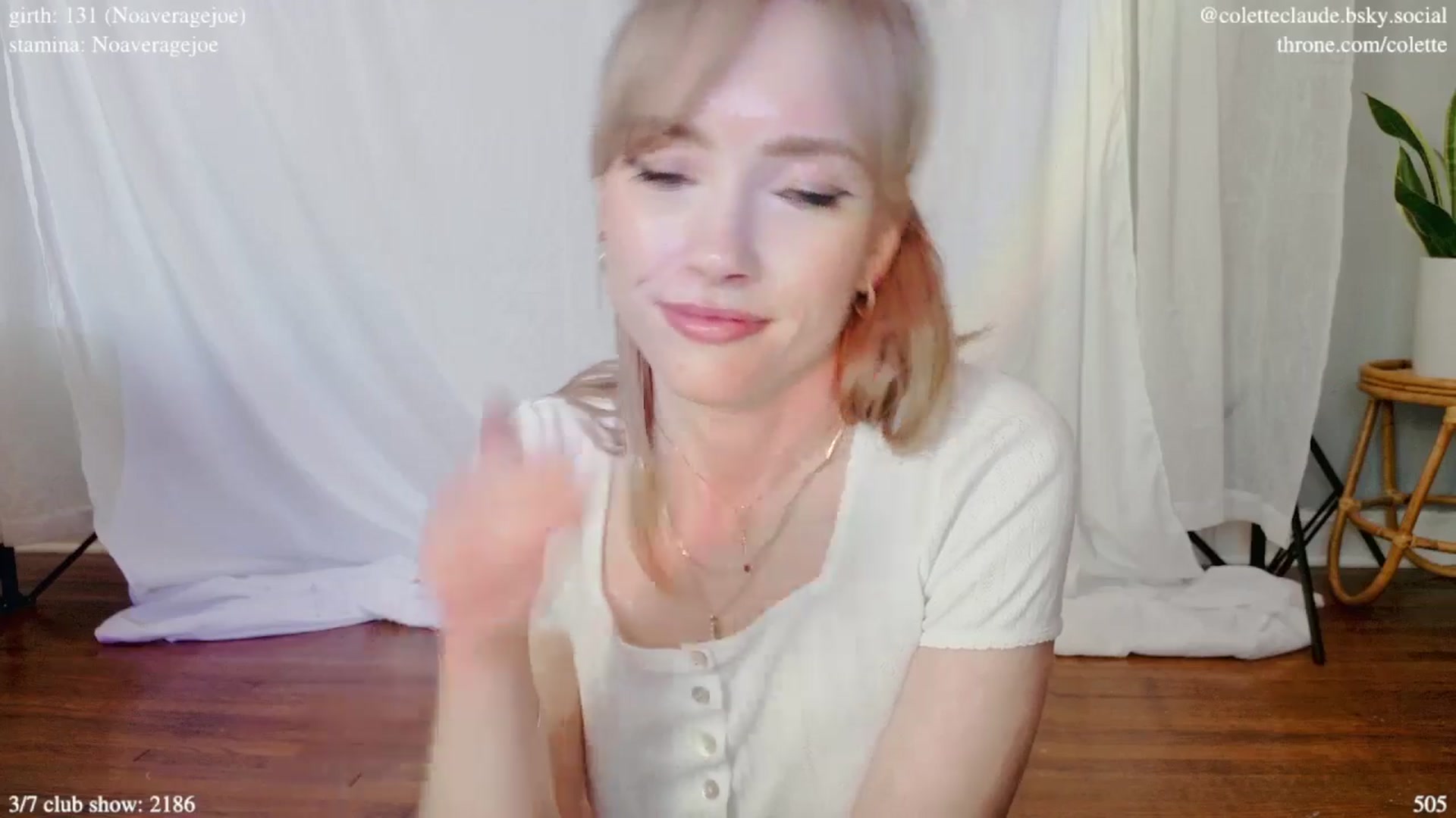 Gallery image thumbnail from coletteclaude's myfreecams stream on, 03/06/2025, 20:57 image 12 of 20