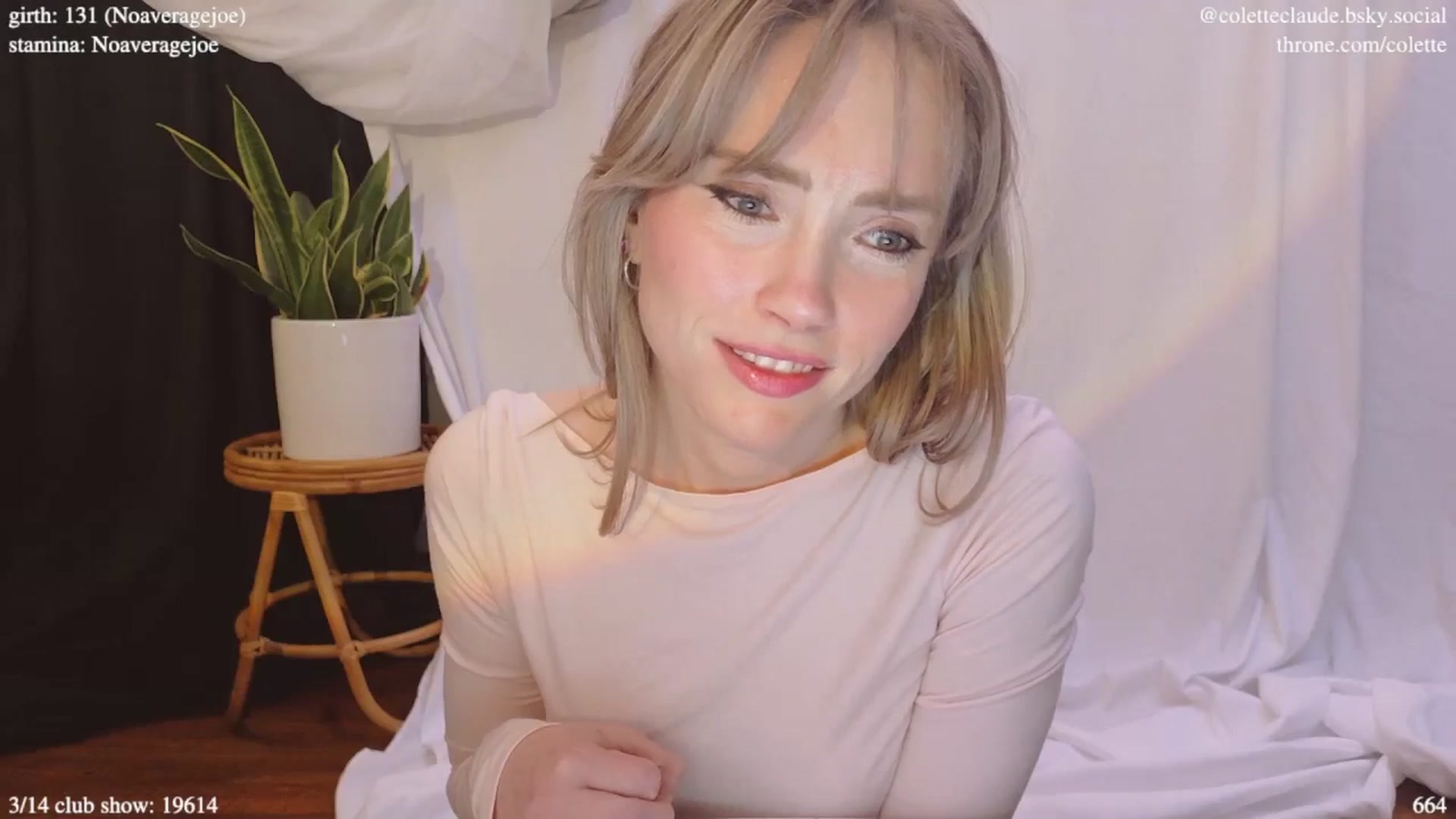 Gallery image thumbnail from coletteclaude's myfreecams stream on, 03/10/2025, 20:26 image 10 of 20