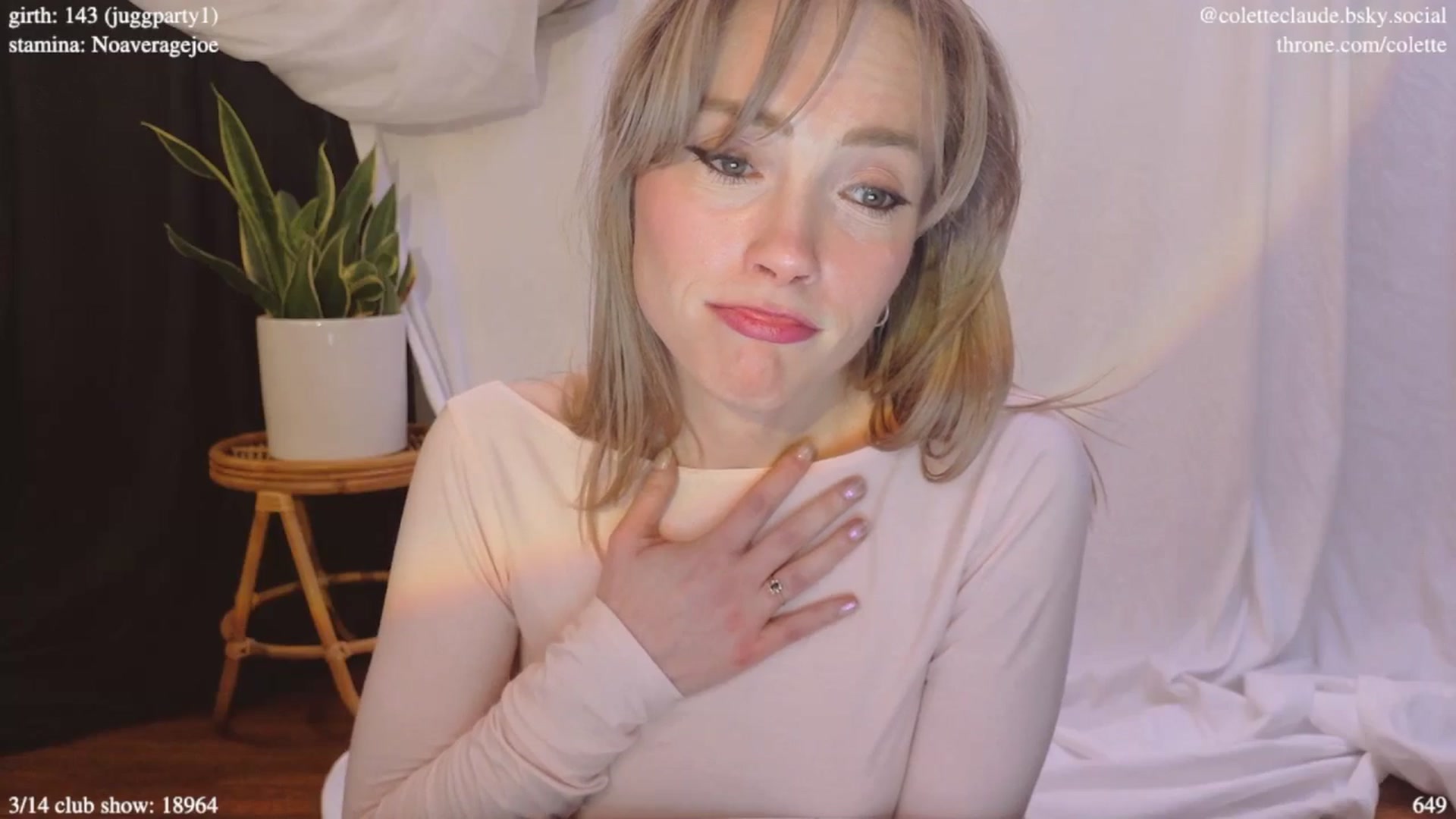 Gallery image thumbnail from coletteclaude's myfreecams stream on, 03/10/2025, 20:26 image 17 of 20