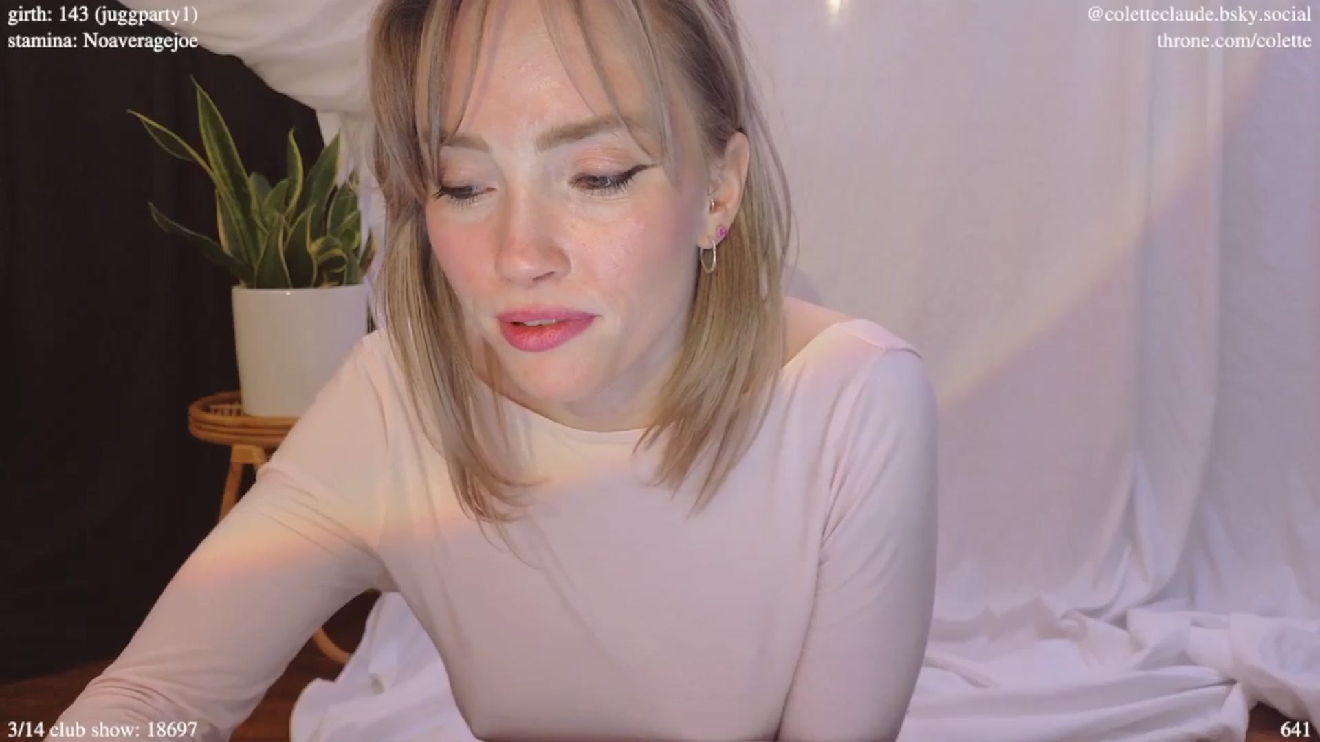 Gallery image thumbnail from coletteclaude's myfreecams stream on, 03/10/2025, 20:26 image 18 of 20