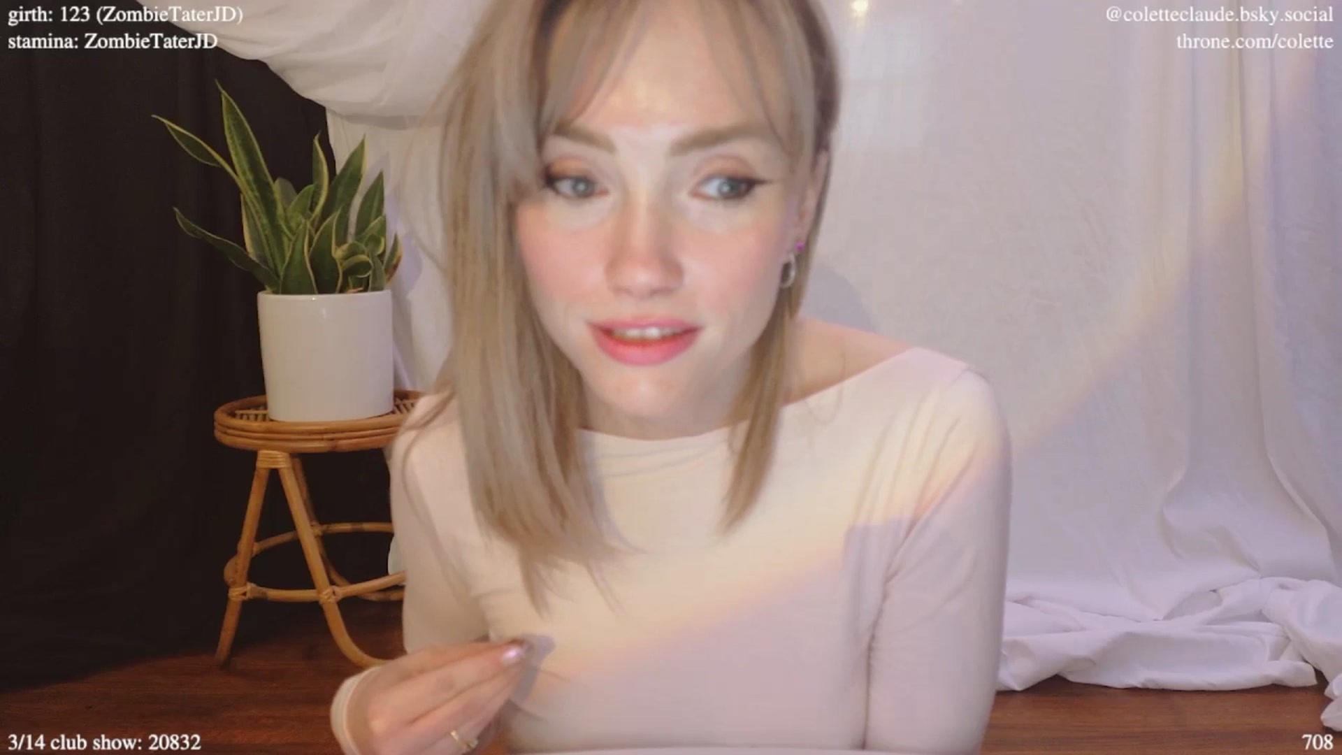 Gallery image thumbnail from coletteclaude's myfreecams stream on, 03/10/2025, 20:26 image 3 of 20