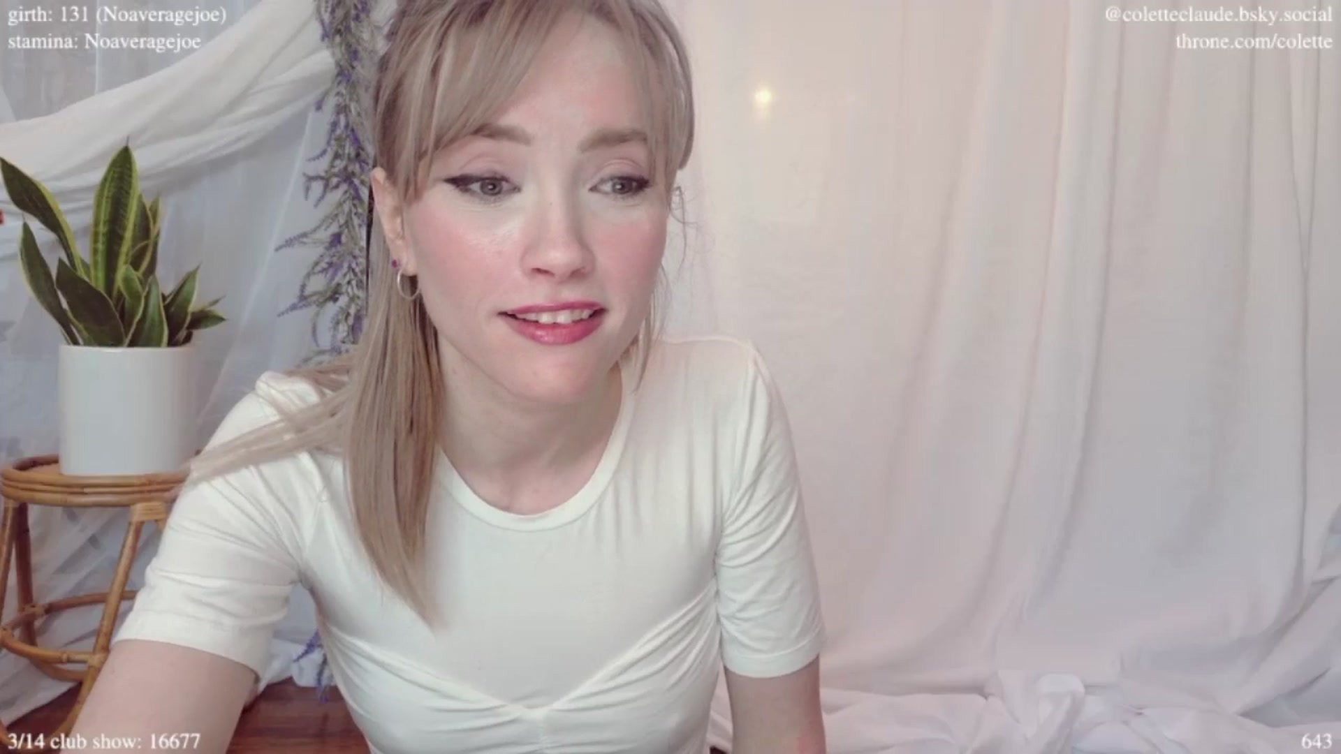Gallery image thumbnail from coletteclaude's myfreecams stream on, 03/11/2025, 20:25 image 10 of 20
