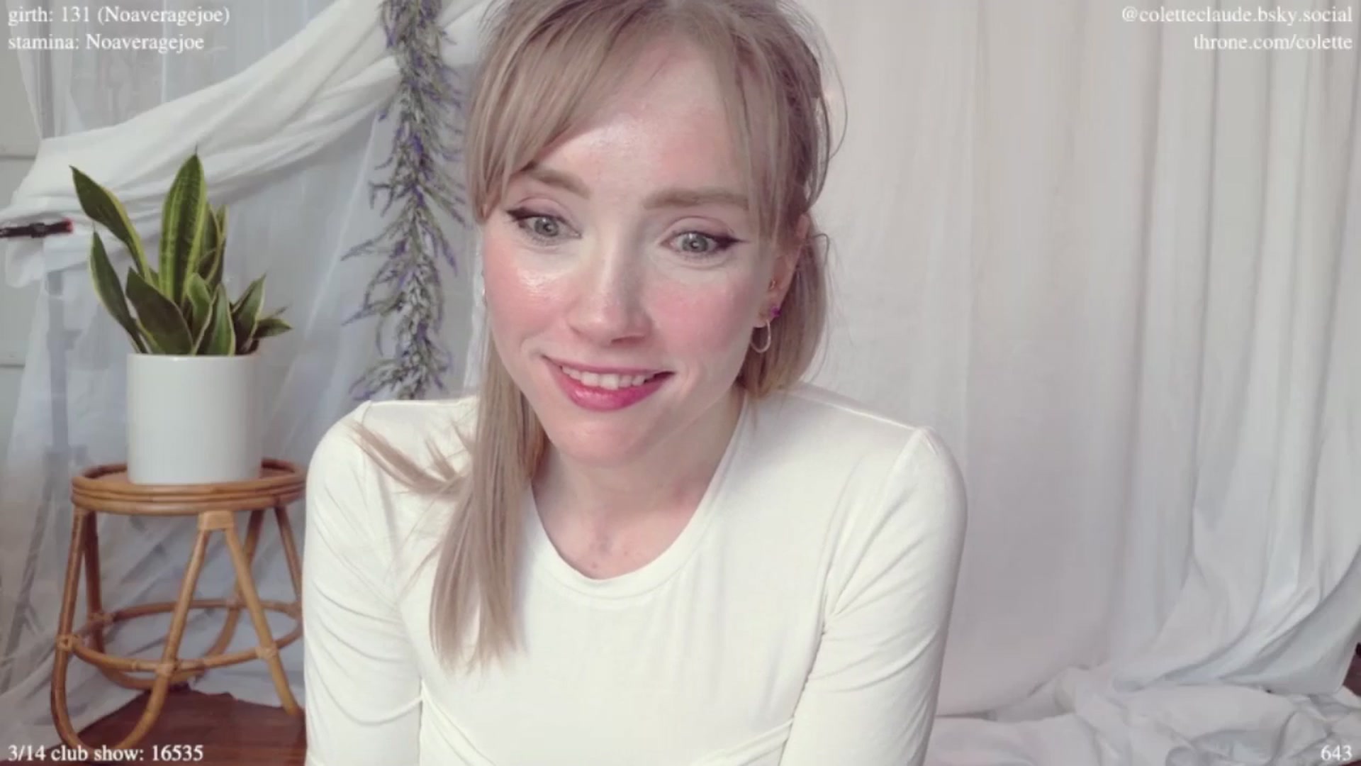 Gallery image thumbnail from coletteclaude's myfreecams stream on, 03/11/2025, 20:25 image 20 of 20