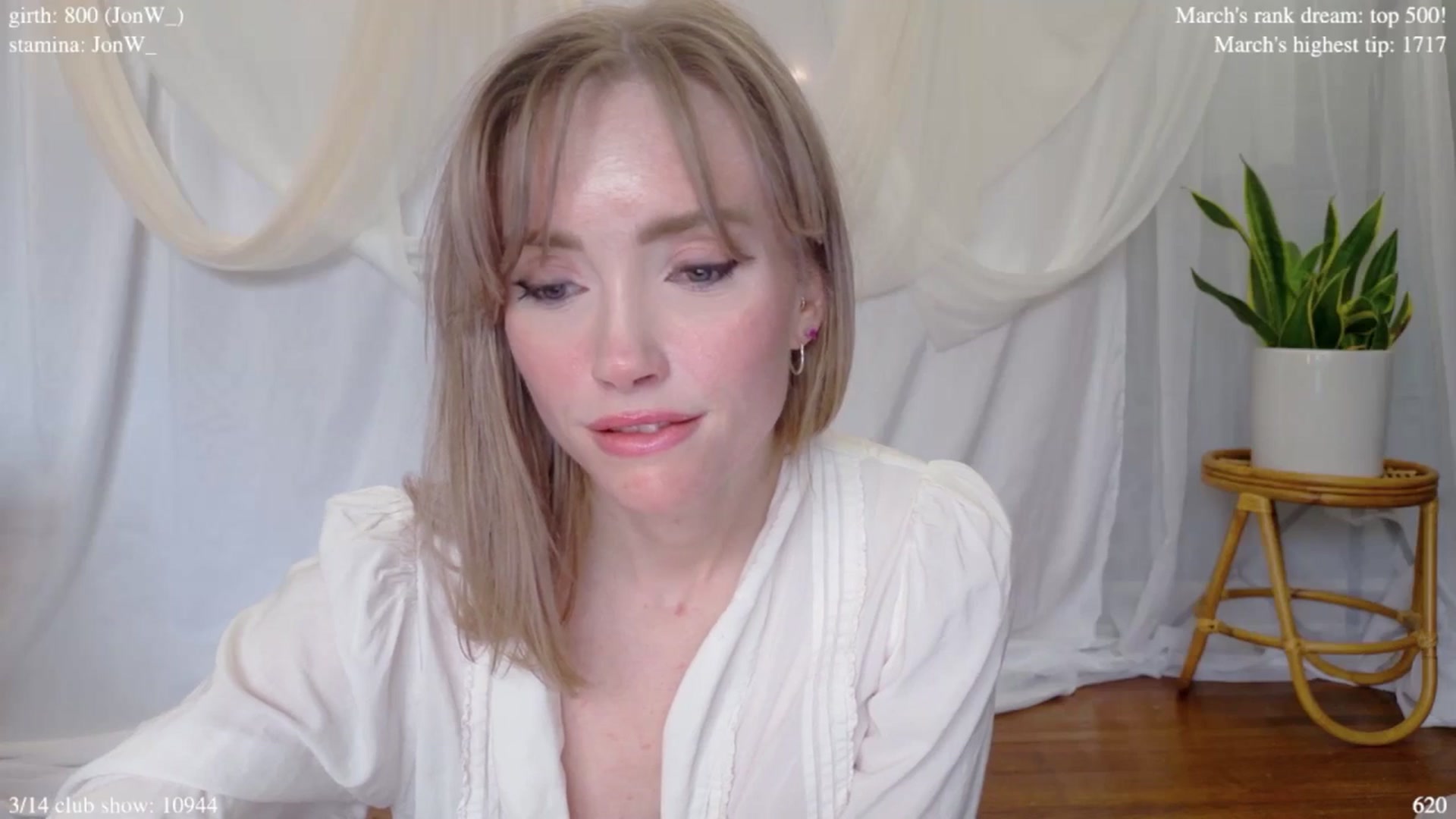 Gallery image thumbnail from coletteclaude's myfreecams stream on, 03/13/2025, 20:31 image 15 of 20