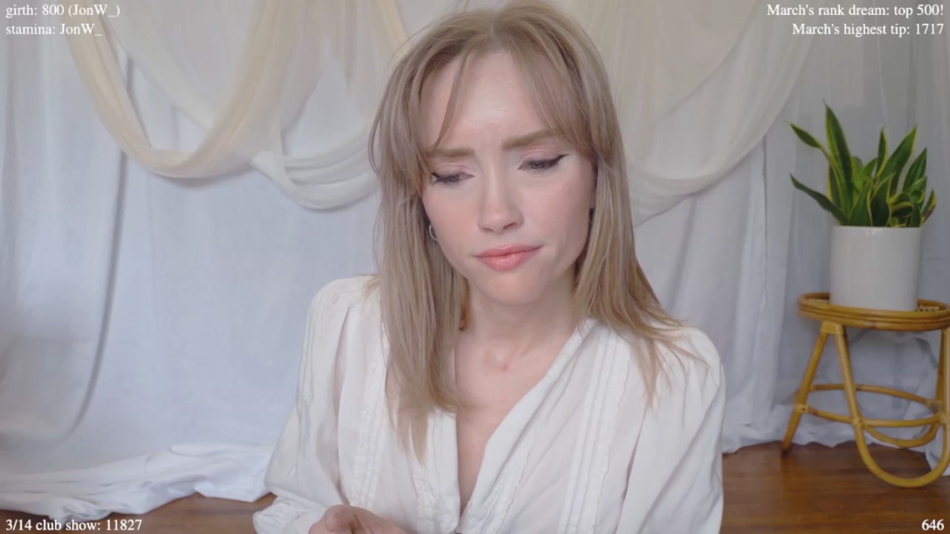 Gallery image thumbnail from coletteclaude's myfreecams stream on, 03/13/2025, 20:31 image 6 of 20
