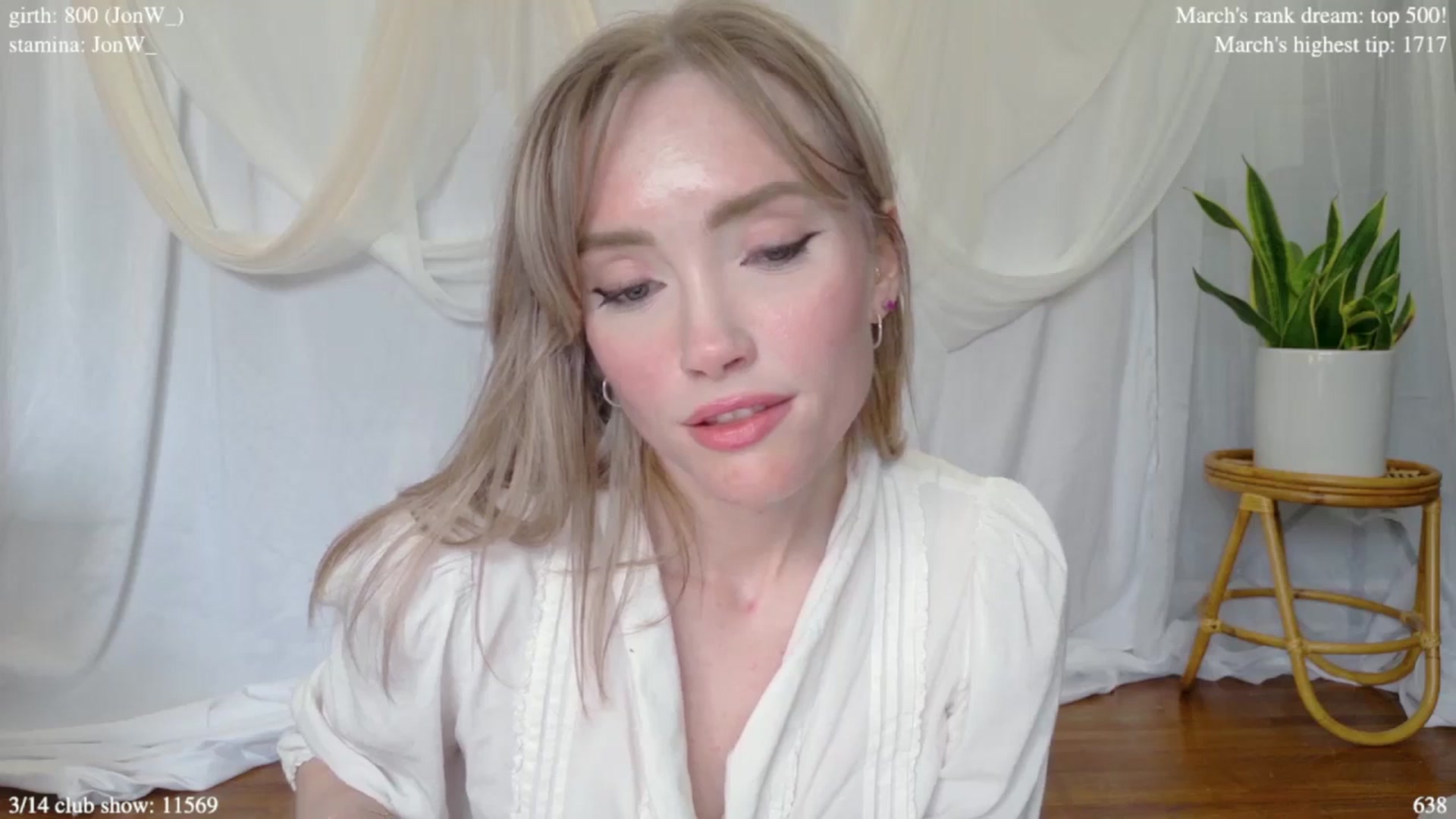 Gallery image thumbnail from coletteclaude's myfreecams stream on, 03/13/2025, 20:31 image 12 of 20