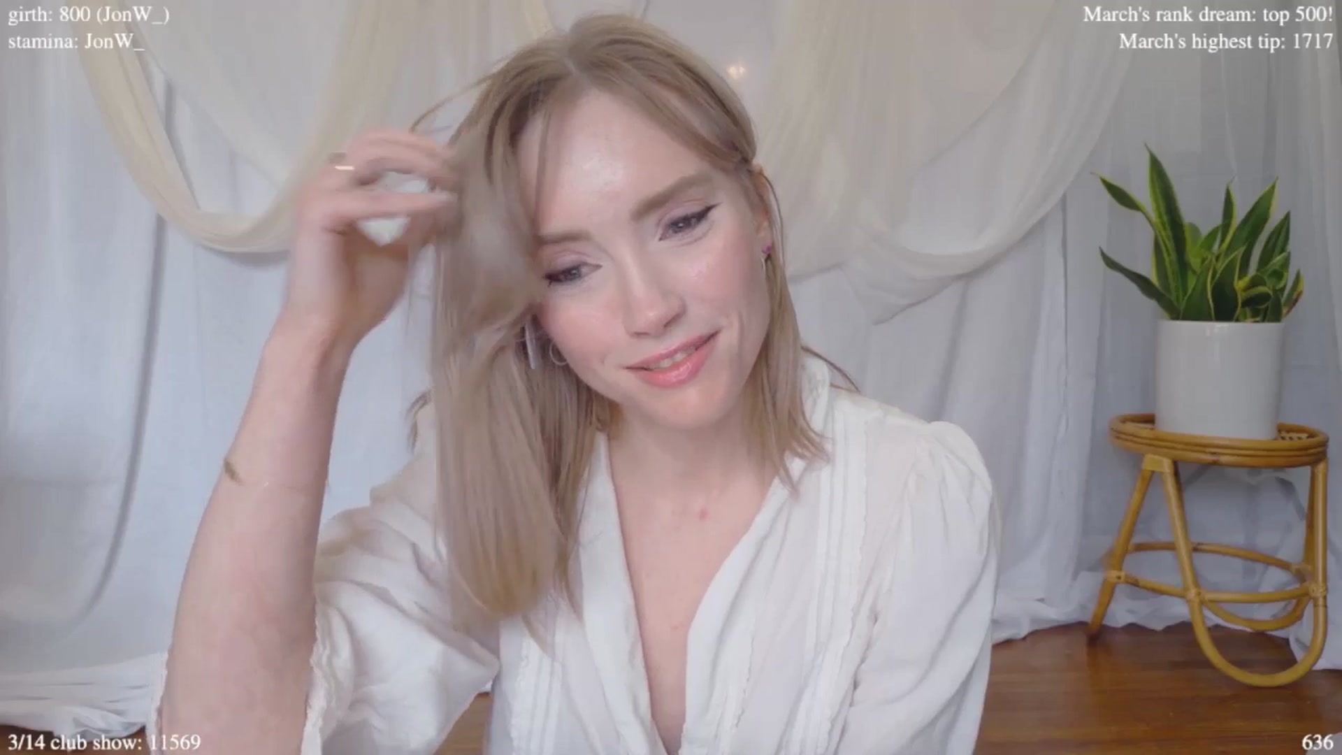 Gallery image thumbnail from coletteclaude's myfreecams stream on, 03/13/2025, 20:31 image 11 of 20