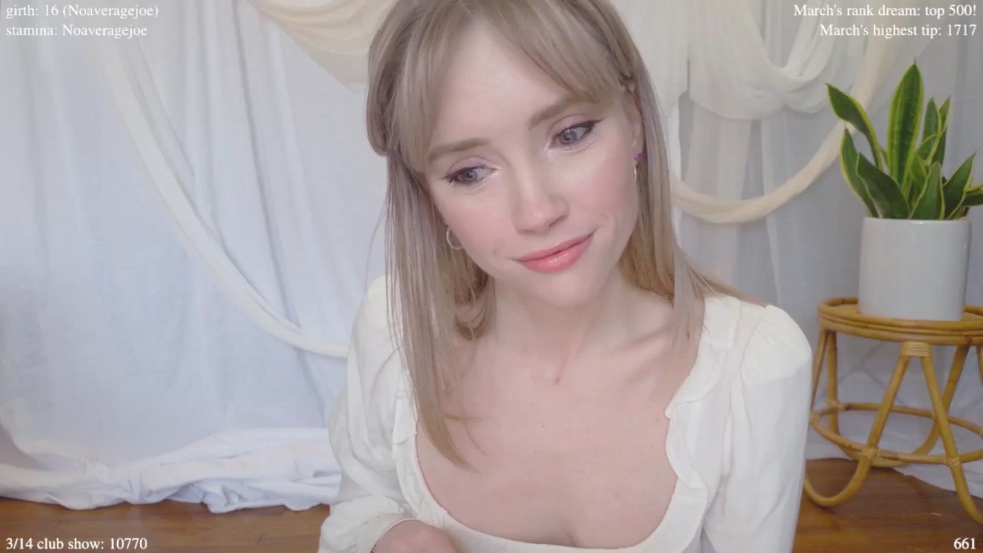 Gallery image thumbnail from coletteclaude's myfreecams stream on, 03/14/2025, 20:01 image 3 of 20