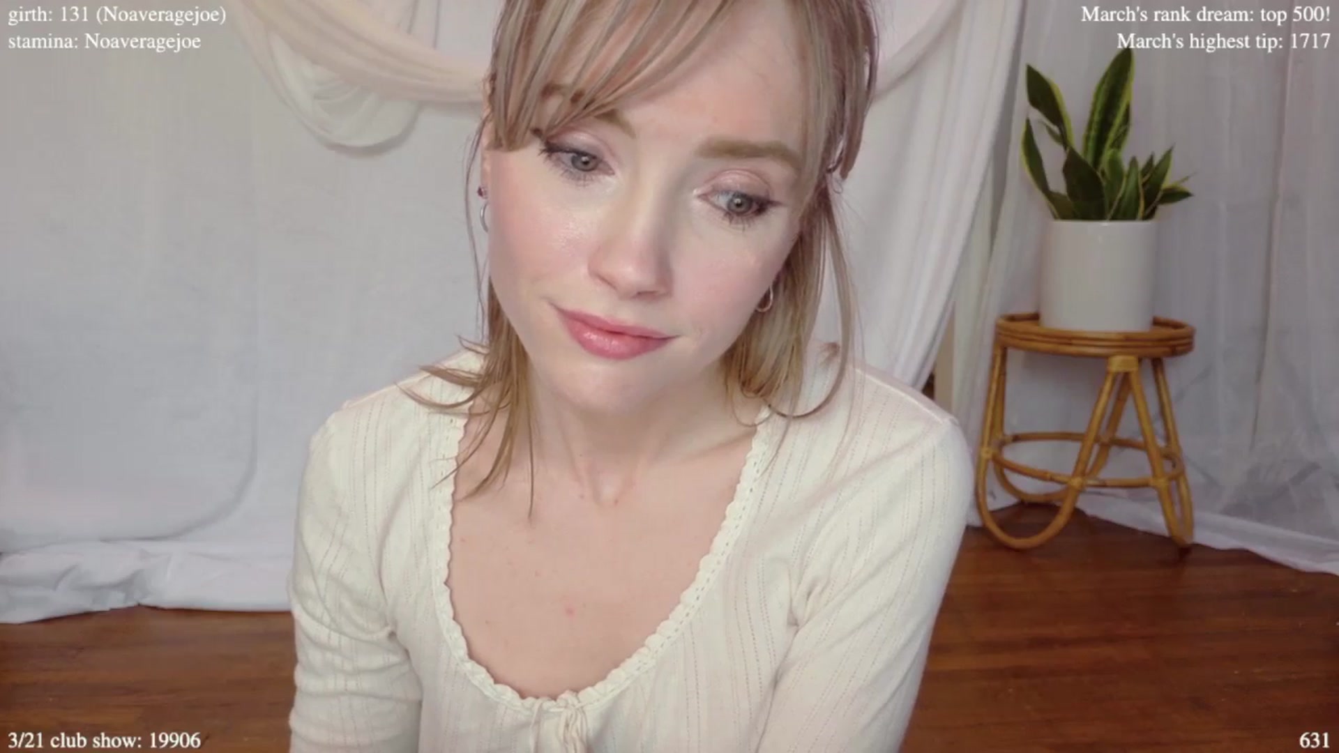 Gallery image thumbnail from coletteclaude's myfreecams stream on, 03/15/2025, 19:18 image 20 of 20