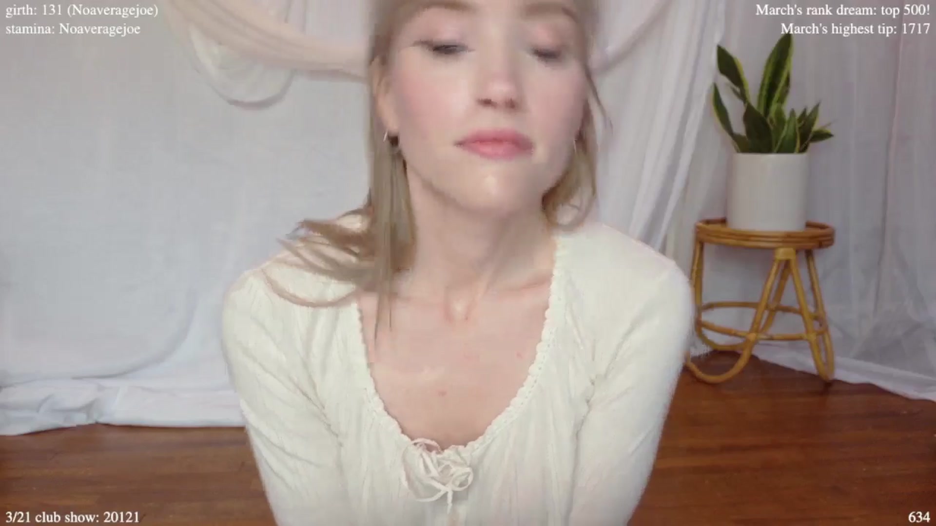Gallery image thumbnail from coletteclaude's myfreecams stream on, 03/15/2025, 19:18 image 13 of 20