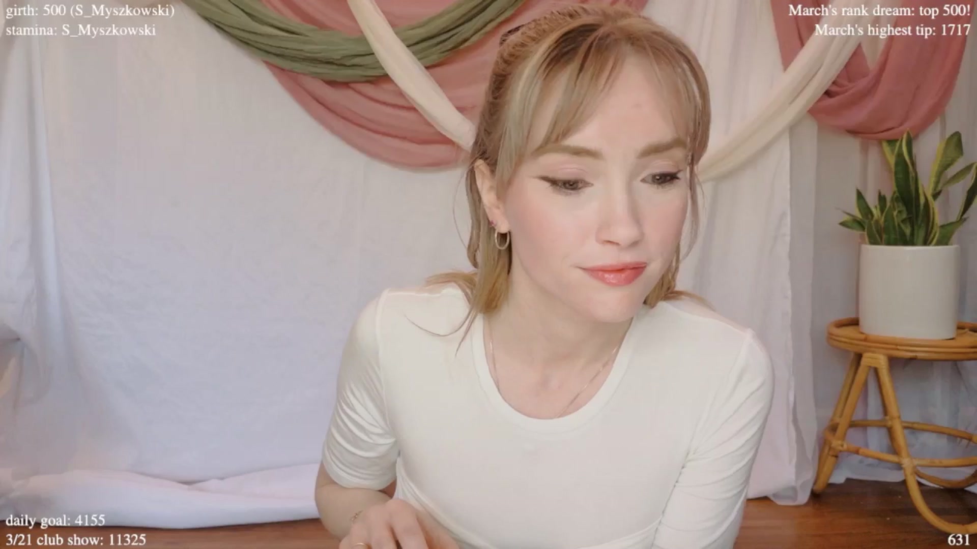 Gallery image thumbnail from coletteclaude's myfreecams stream on, 03/19/2025, 19:53 image 4 of 20
