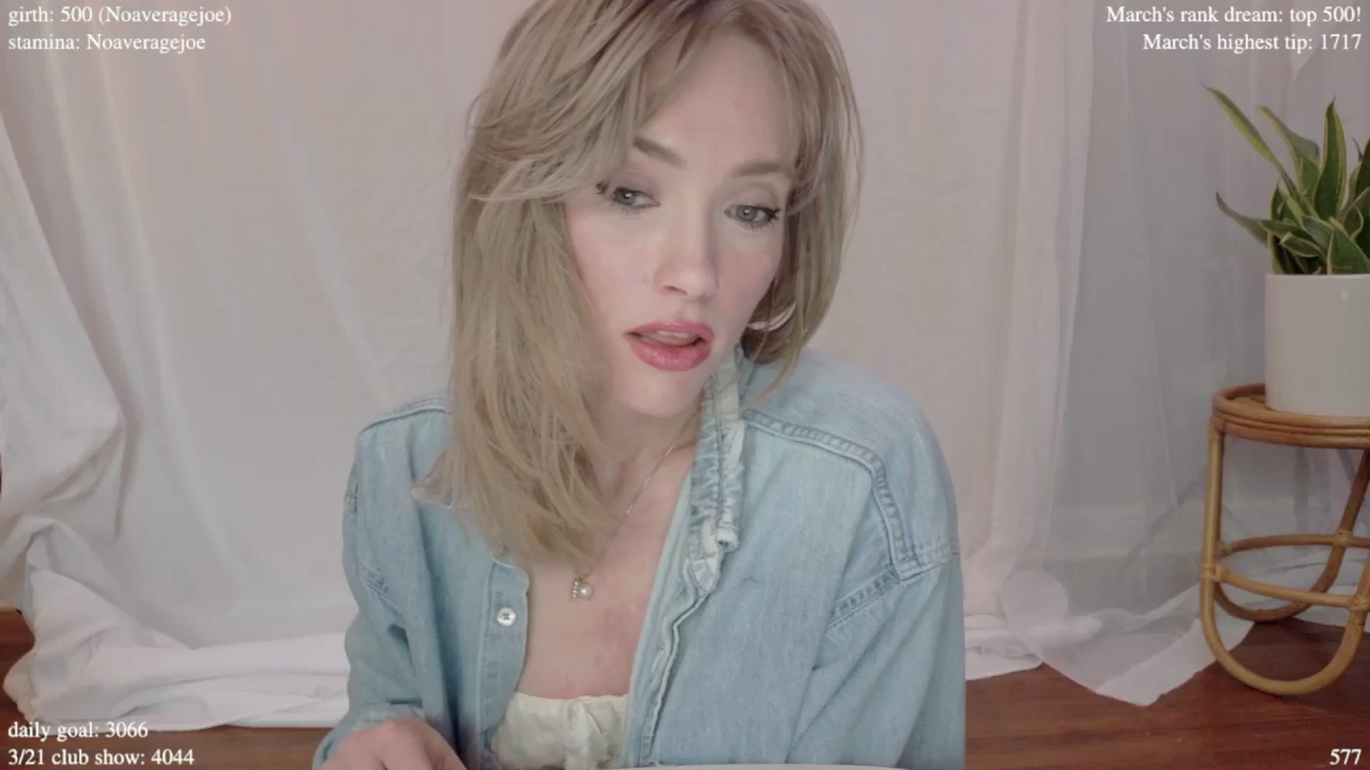 Gallery image thumbnail from coletteclaude's myfreecams stream on, 03/20/2025, 20:08 image 6 of 20