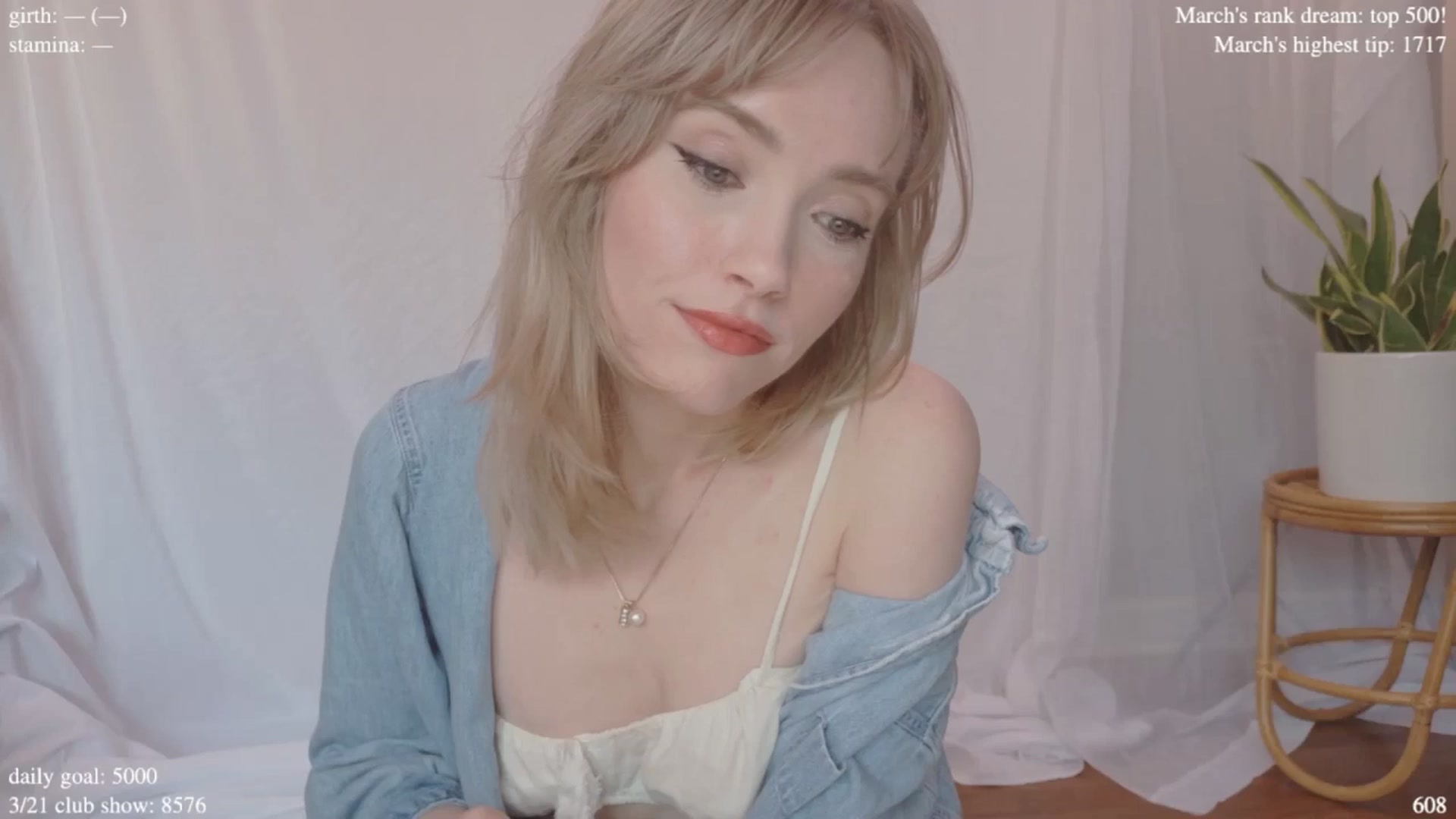 Gallery image thumbnail from coletteclaude's myfreecams stream on, 03/20/2025, 20:08 image 1 of 20