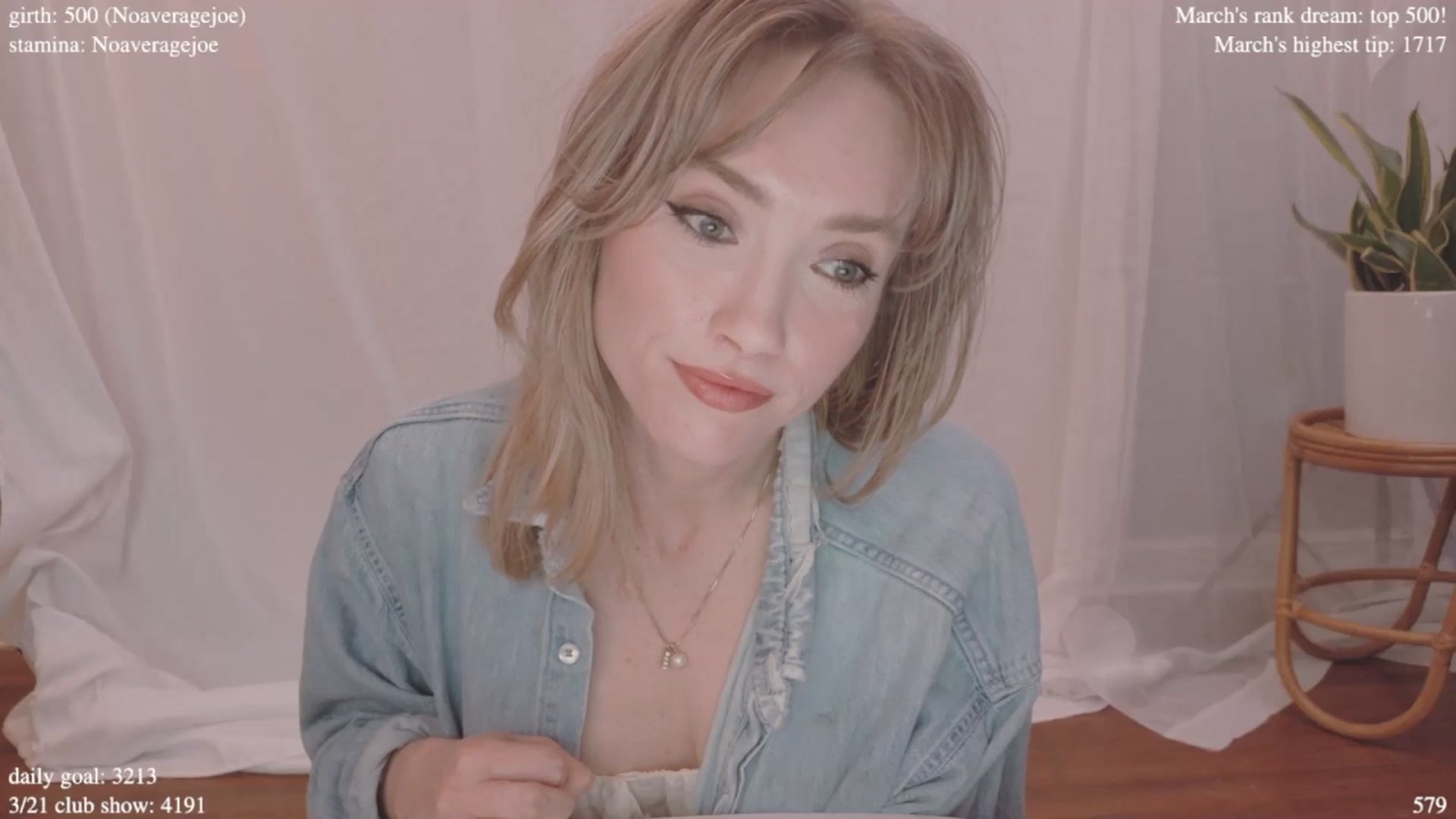 Gallery image thumbnail from coletteclaude's myfreecams stream on, 03/20/2025, 20:08 image 5 of 20