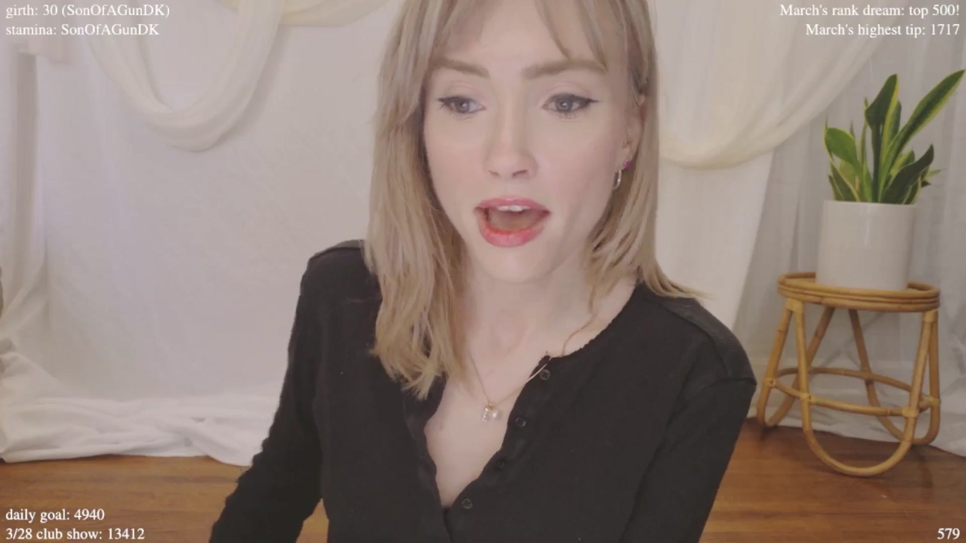 Gallery image thumbnail from coletteclaude's myfreecams stream on, 03/24/2025, 19:45 image 3 of 20