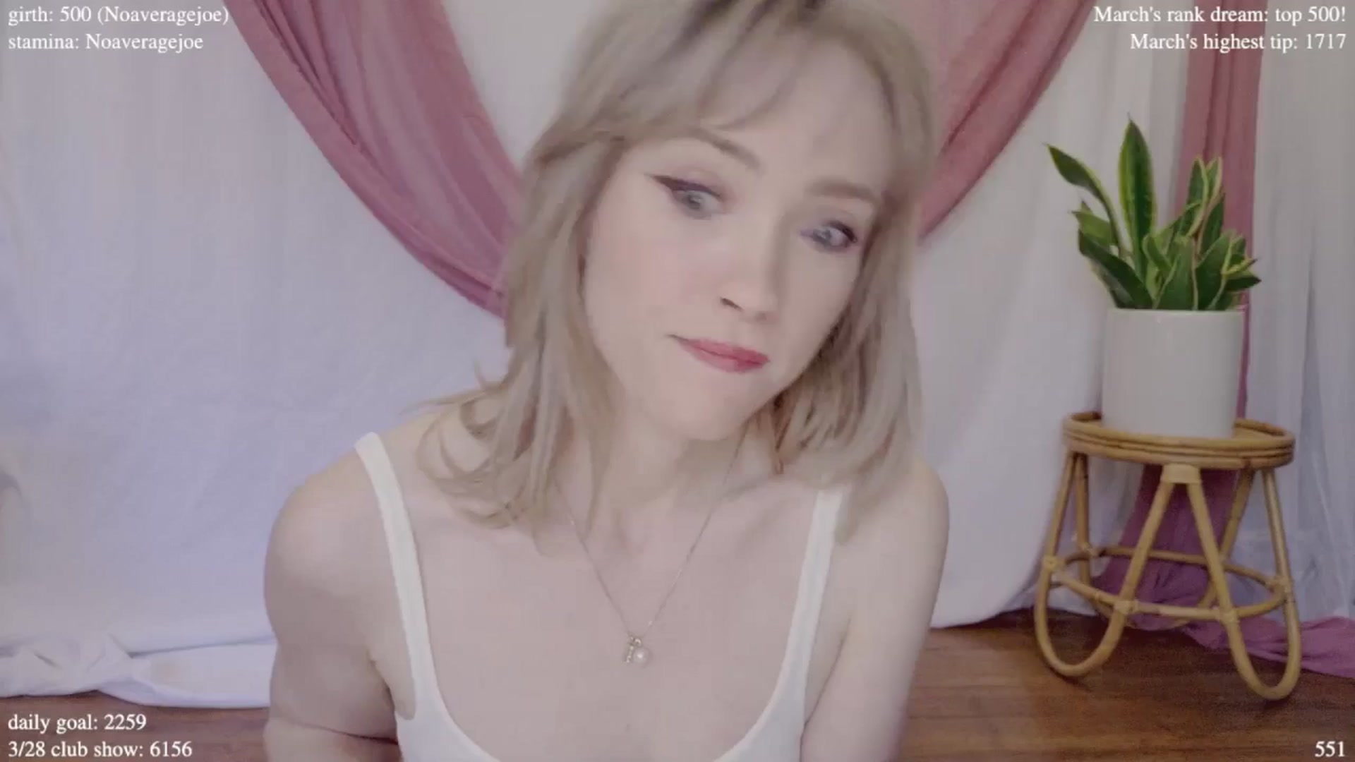 Gallery image thumbnail from coletteclaude's myfreecams stream on, 03/26/2025, 18:05 image 18 of 20