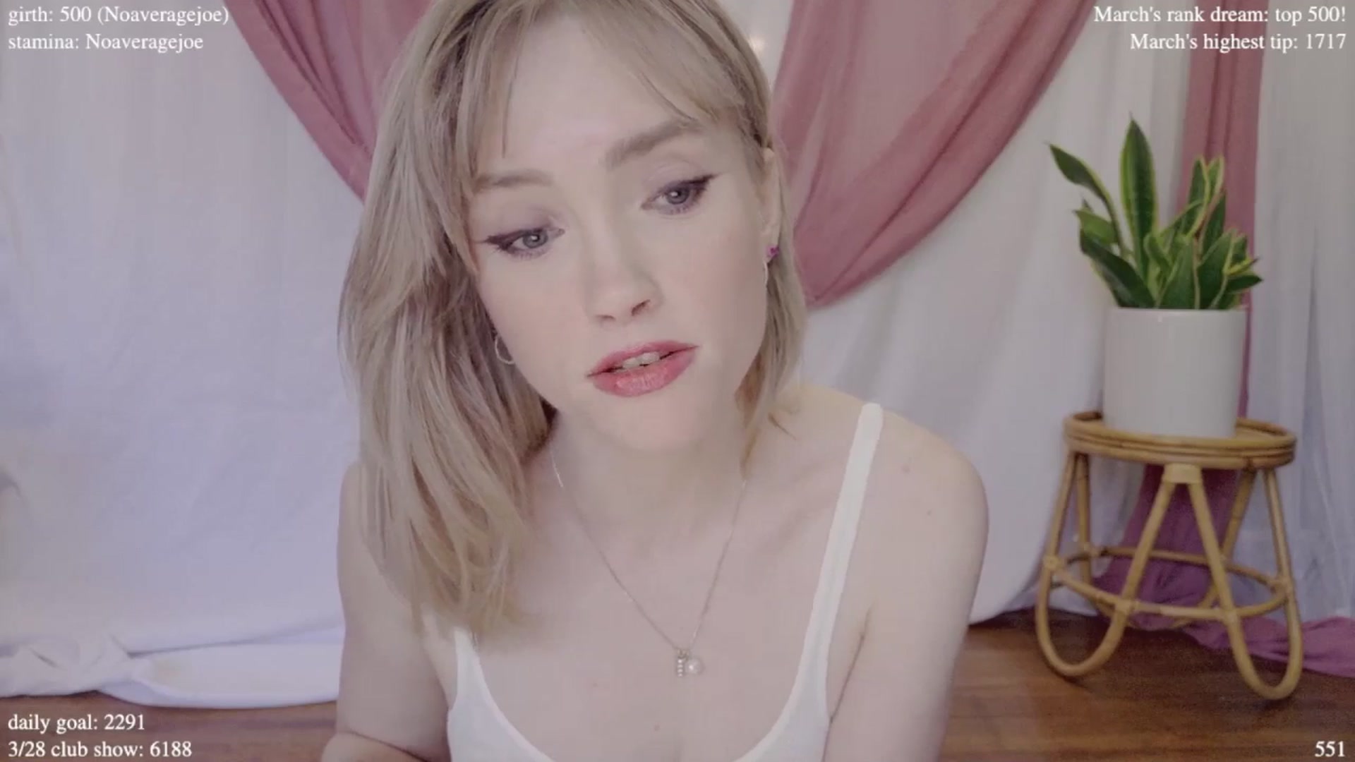Gallery image thumbnail from coletteclaude's myfreecams stream on, 03/26/2025, 18:05 image 17 of 20