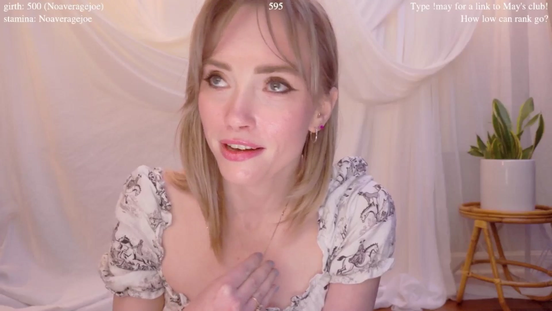 Gallery image thumbnail from coletteclaude's myfreecams stream on, 05/01/2025, 19:56 image 3 of 20