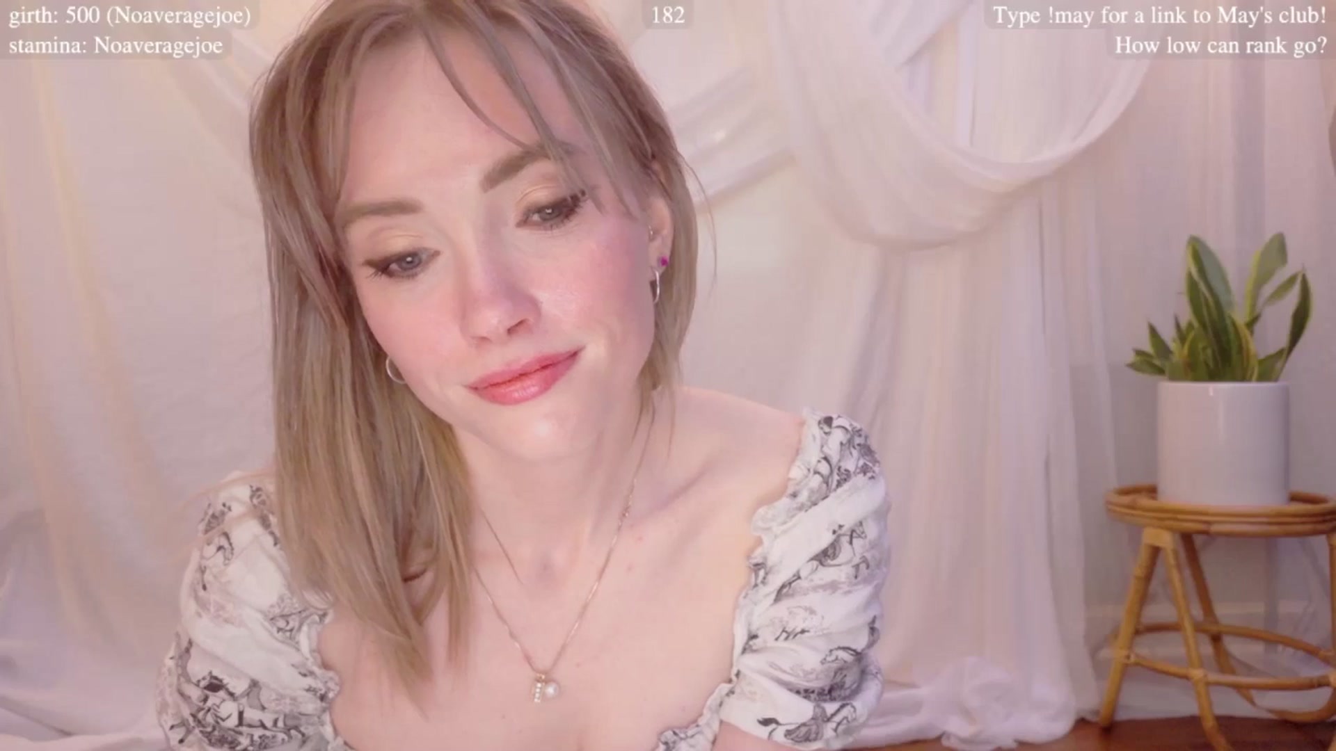 Gallery image thumbnail from coletteclaude's myfreecams stream on, 05/01/2025, 19:56 image 10 of 20