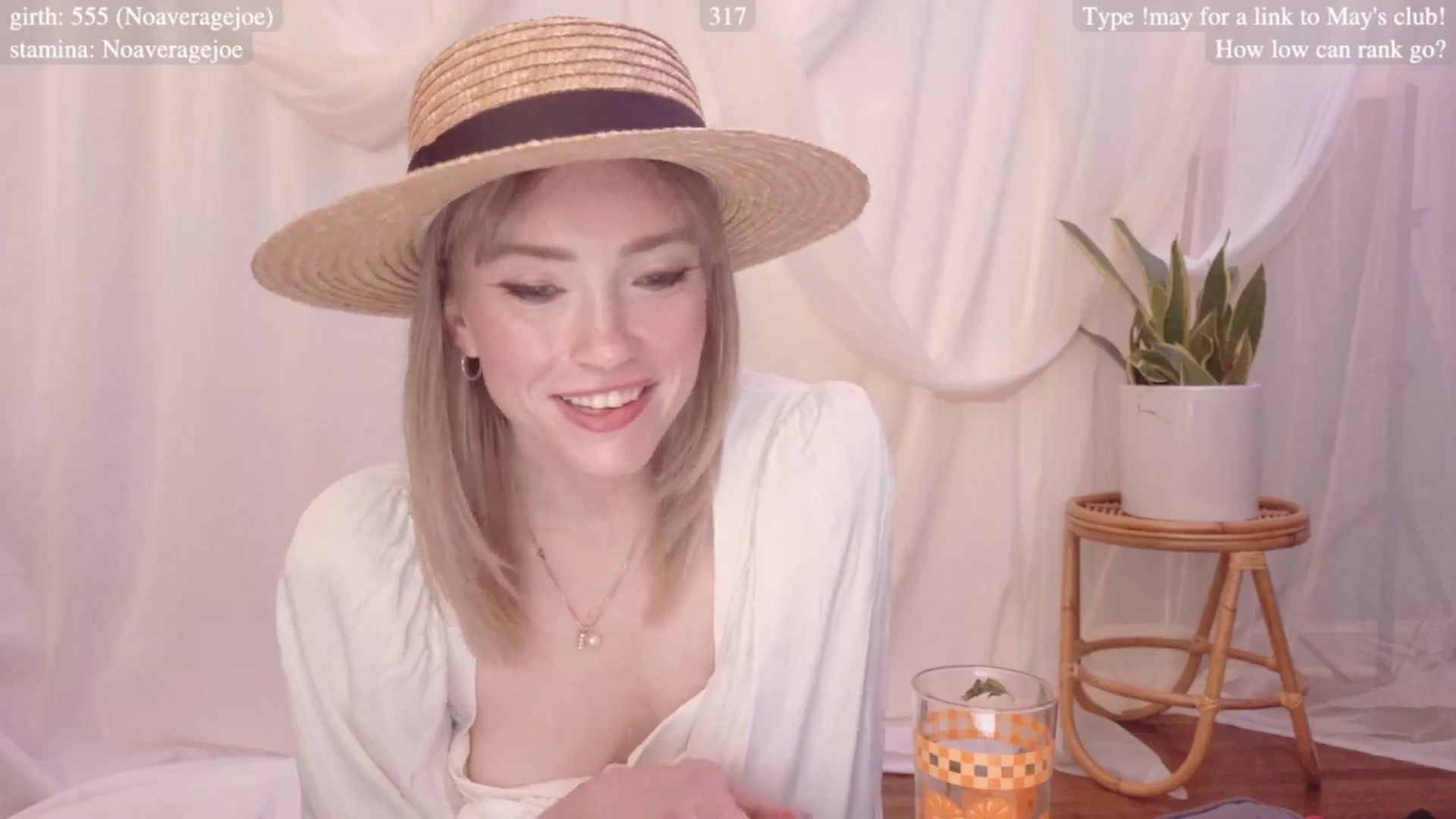 Gallery image thumbnail from coletteclaude's myfreecams stream on, 05/02/2025, 20:34 image 8 of 20