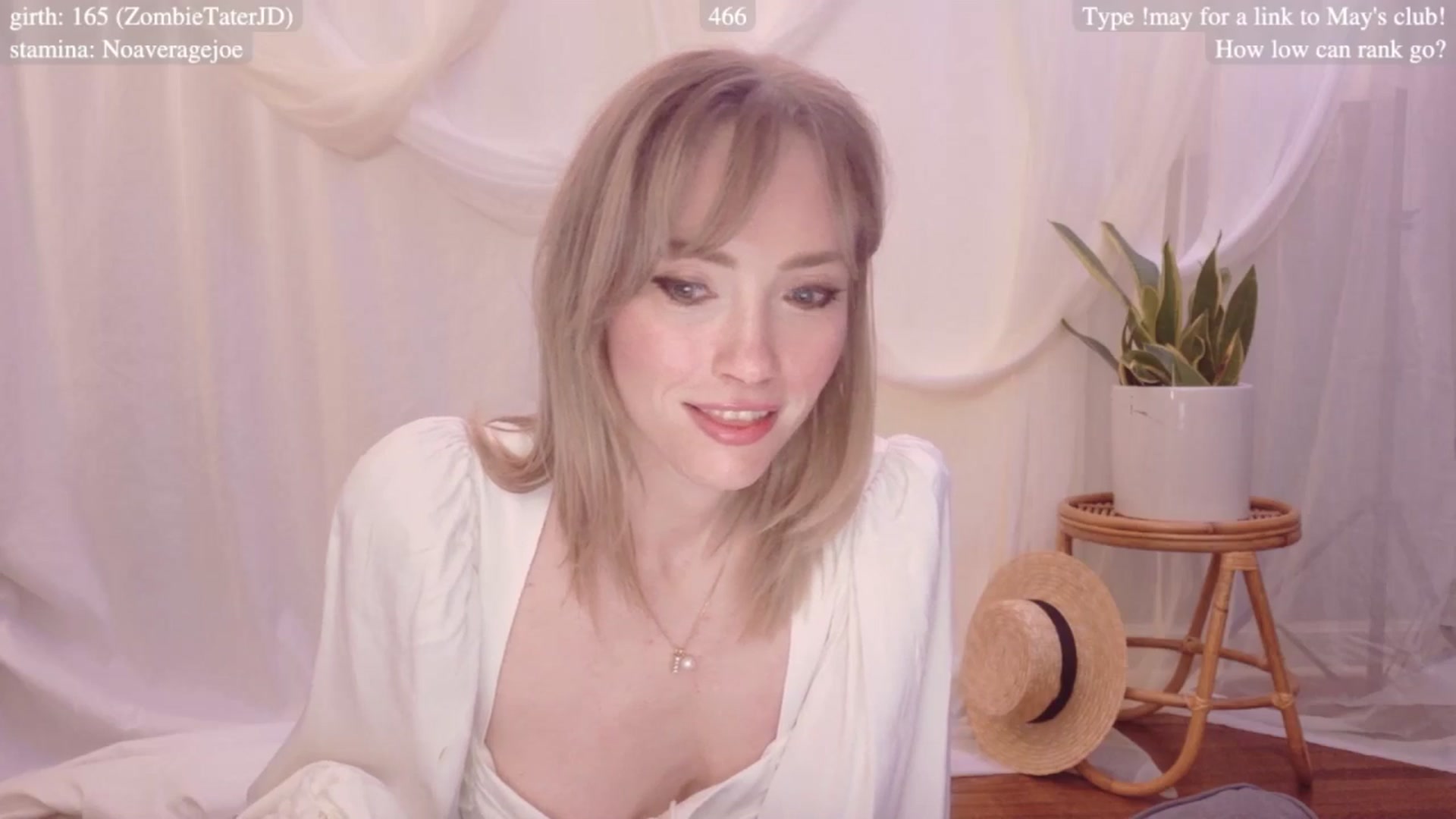 Gallery image thumbnail from coletteclaude's myfreecams stream on, 05/02/2025, 20:34 image 3 of 20