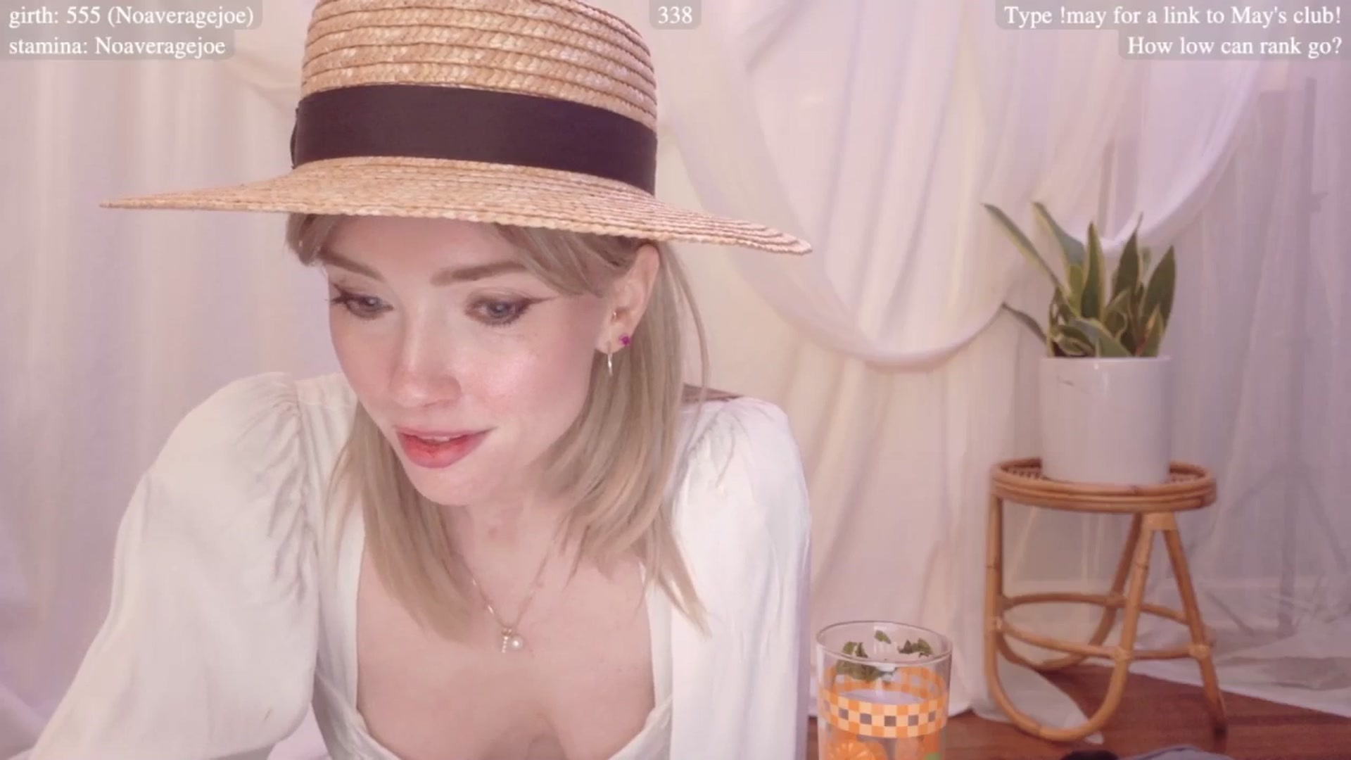 Gallery image thumbnail from coletteclaude's myfreecams stream on, 05/02/2025, 20:34 image 7 of 20
