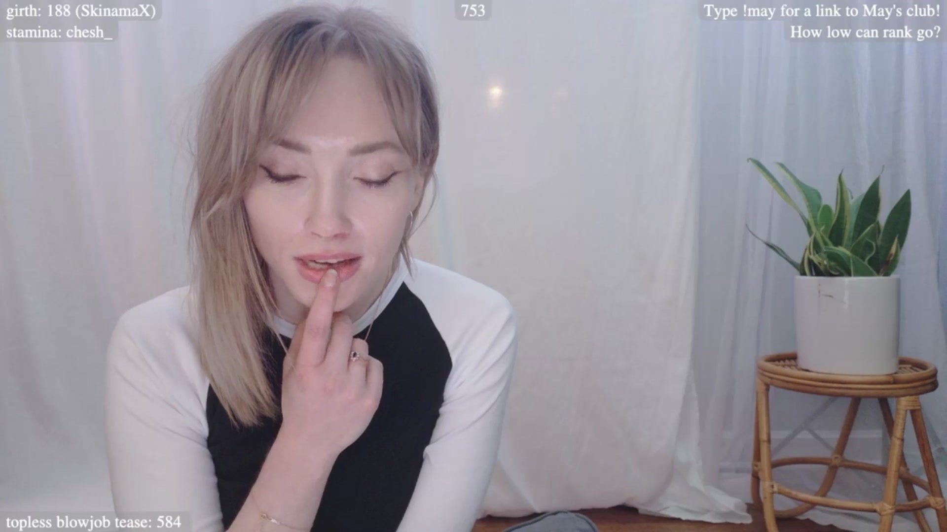 Gallery image thumbnail from coletteclaude's myfreecams stream on, 05/05/2025, 20:17 image 5 of 20