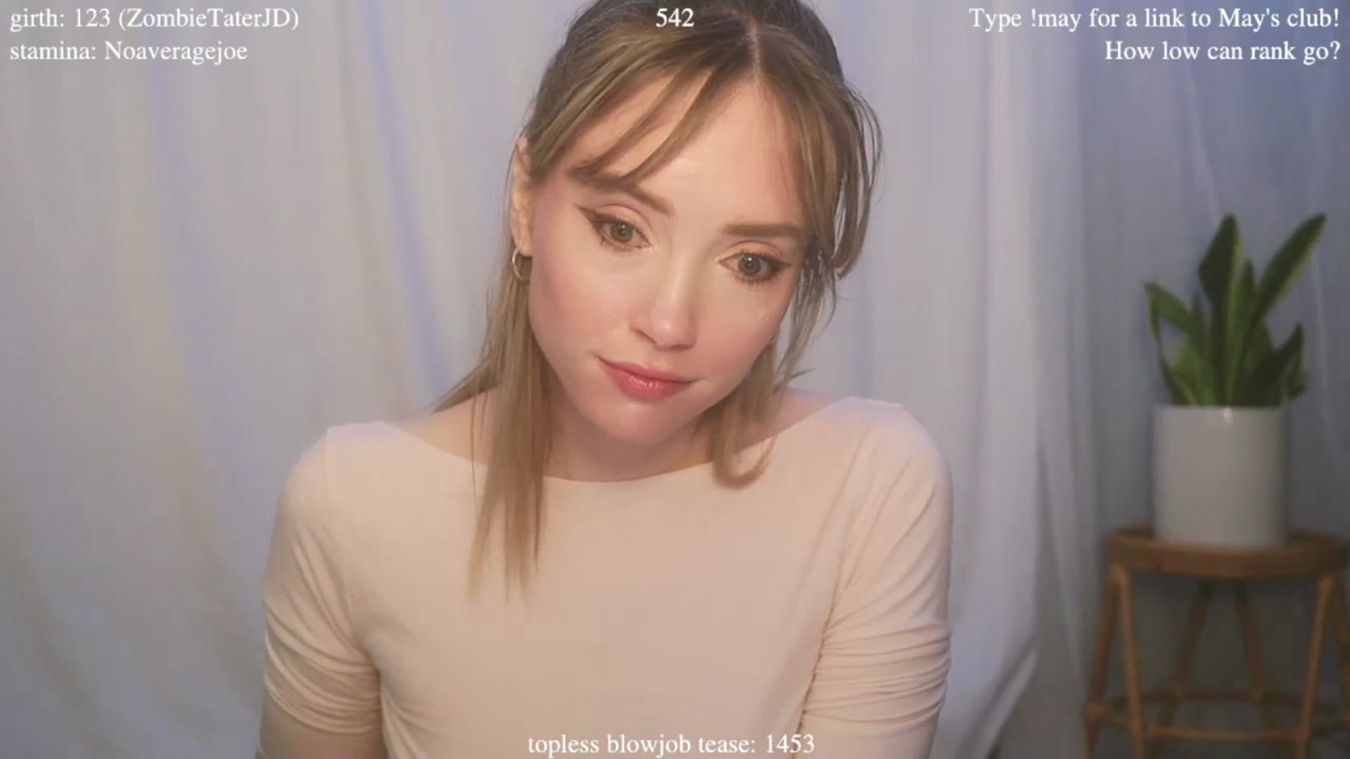 Gallery image thumbnail from coletteclaude's myfreecams stream on, 05/09/2025, 20:19 image 9 of 20