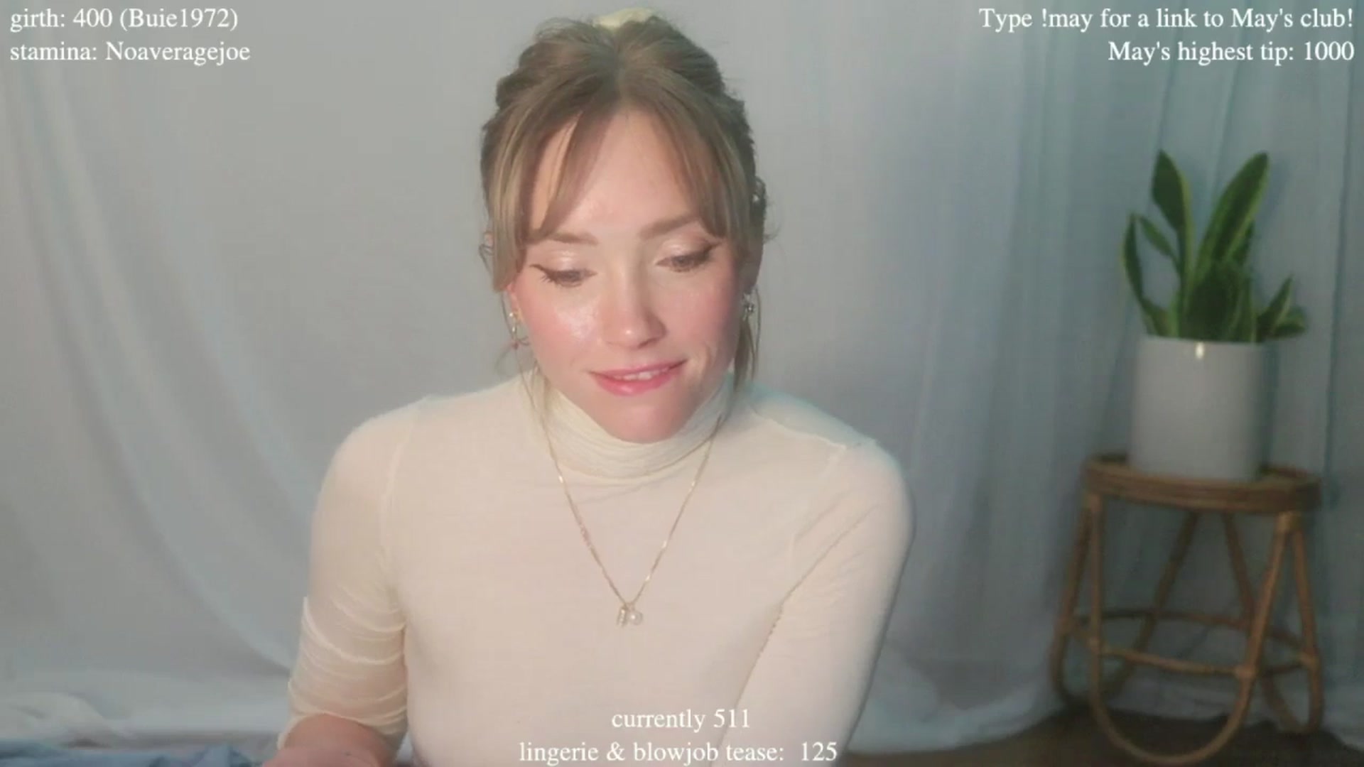 Gallery image thumbnail from coletteclaude's myfreecams stream on, 05/14/2025, 19:26 image 18 of 20