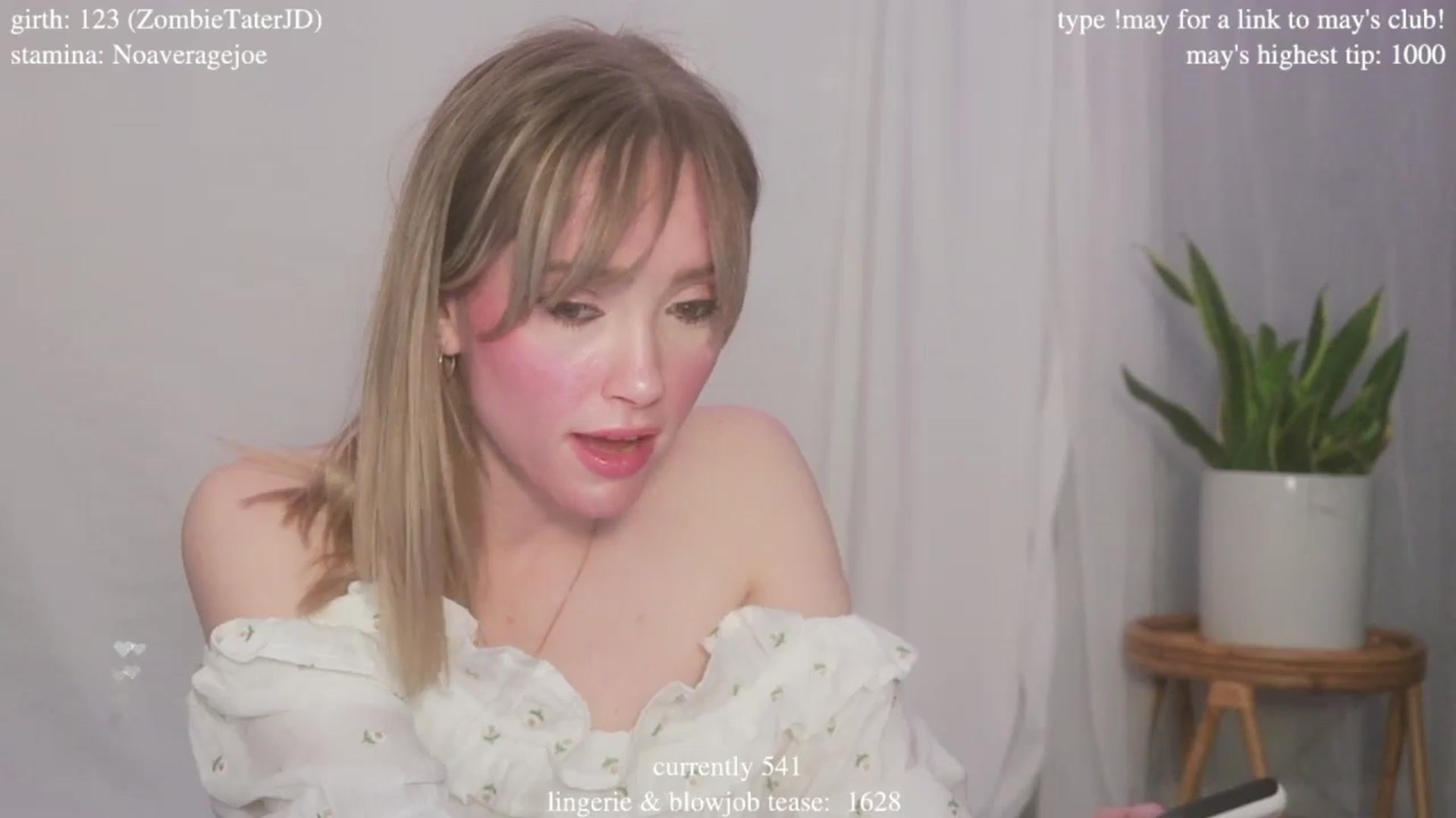 Gallery image thumbnail from coletteclaude's myfreecams stream on, 05/15/2025, 19:37 image 6 of 20