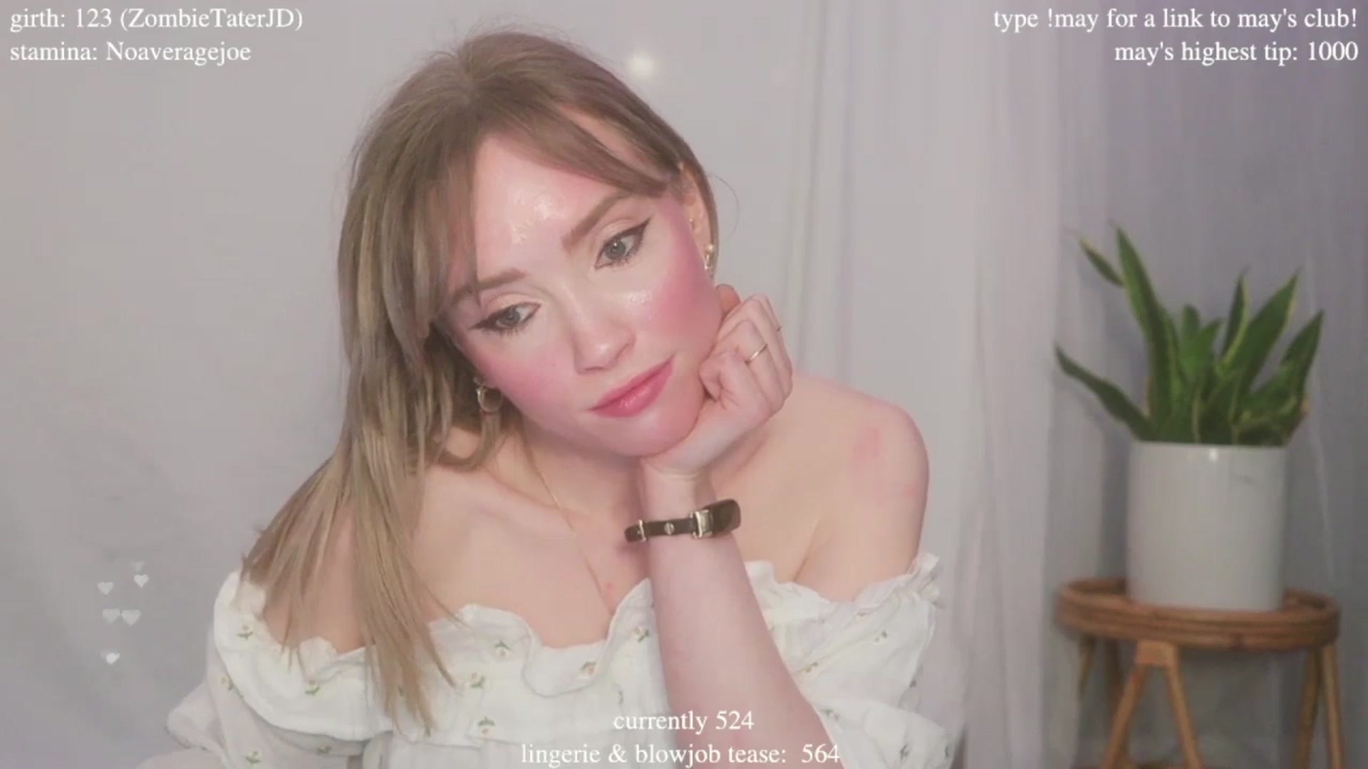 Gallery image thumbnail from coletteclaude's myfreecams stream on, 05/15/2025, 19:37 image 8 of 20