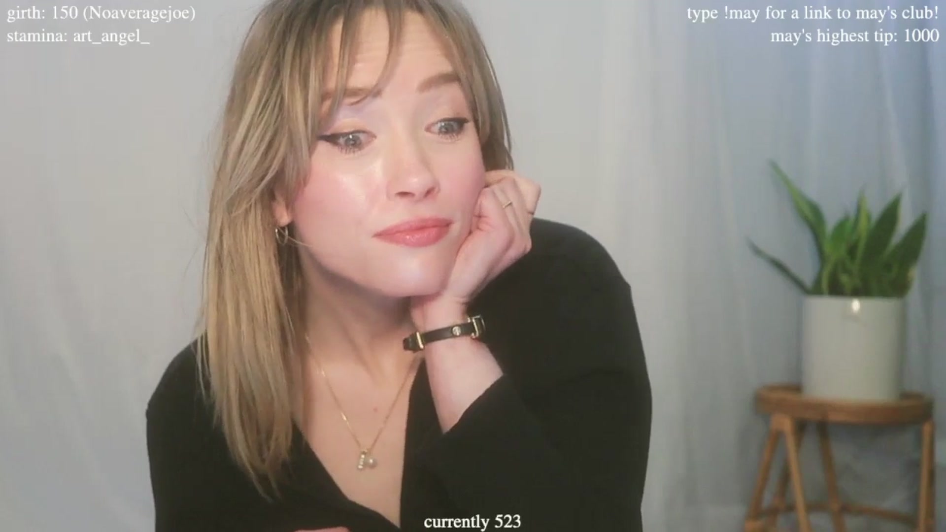Gallery image thumbnail from coletteclaude's myfreecams stream on, 05/16/2025, 20:38 image 16 of 20