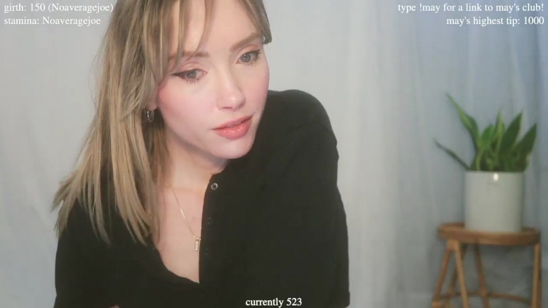 Gallery image thumbnail from coletteclaude's myfreecams stream on, 05/16/2025, 20:38 image 18 of 20