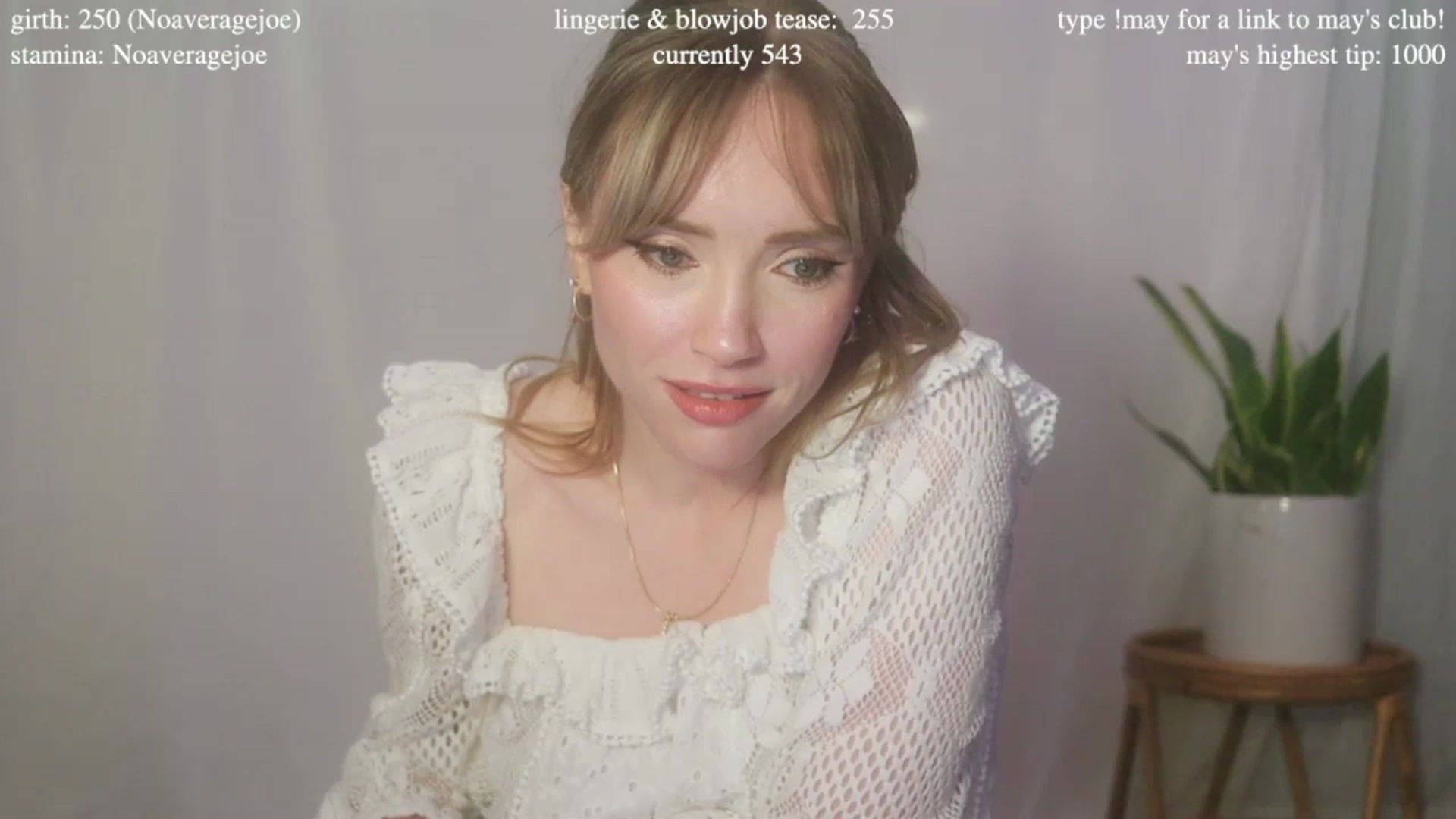 Gallery image thumbnail from coletteclaude's myfreecams stream on, 05/18/2025, 04:17 image 9 of 20