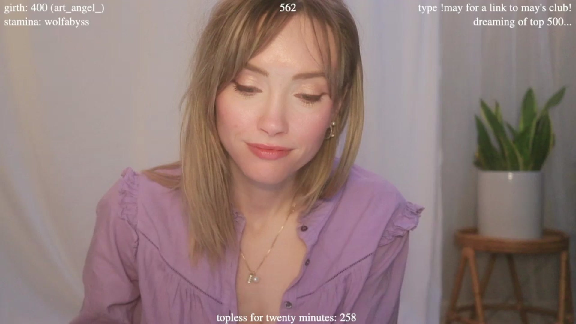 Gallery image thumbnail from coletteclaude's myfreecams stream on, 05/19/2025, 21:05 image 17 of 20