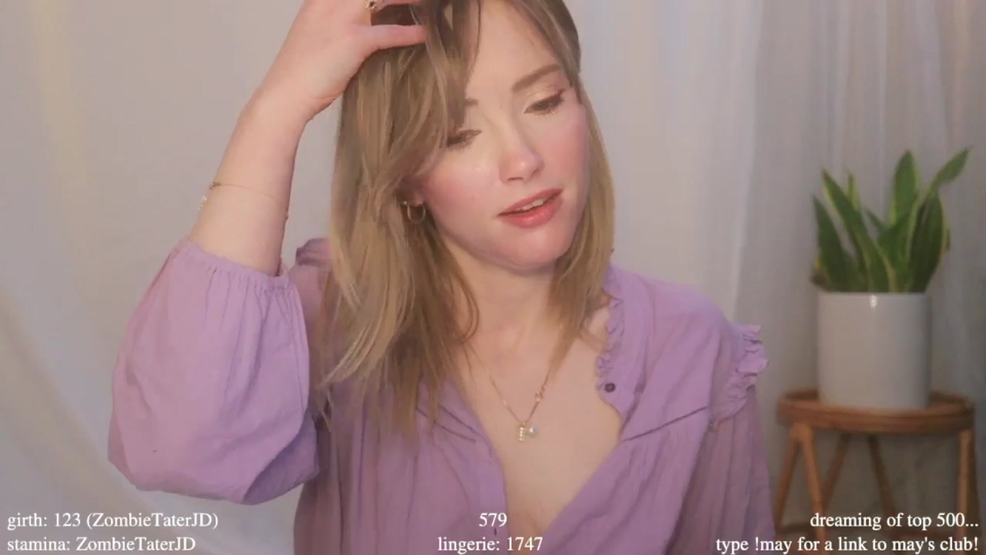 Gallery image thumbnail from coletteclaude's myfreecams stream on, 05/19/2025, 21:05 image 6 of 20